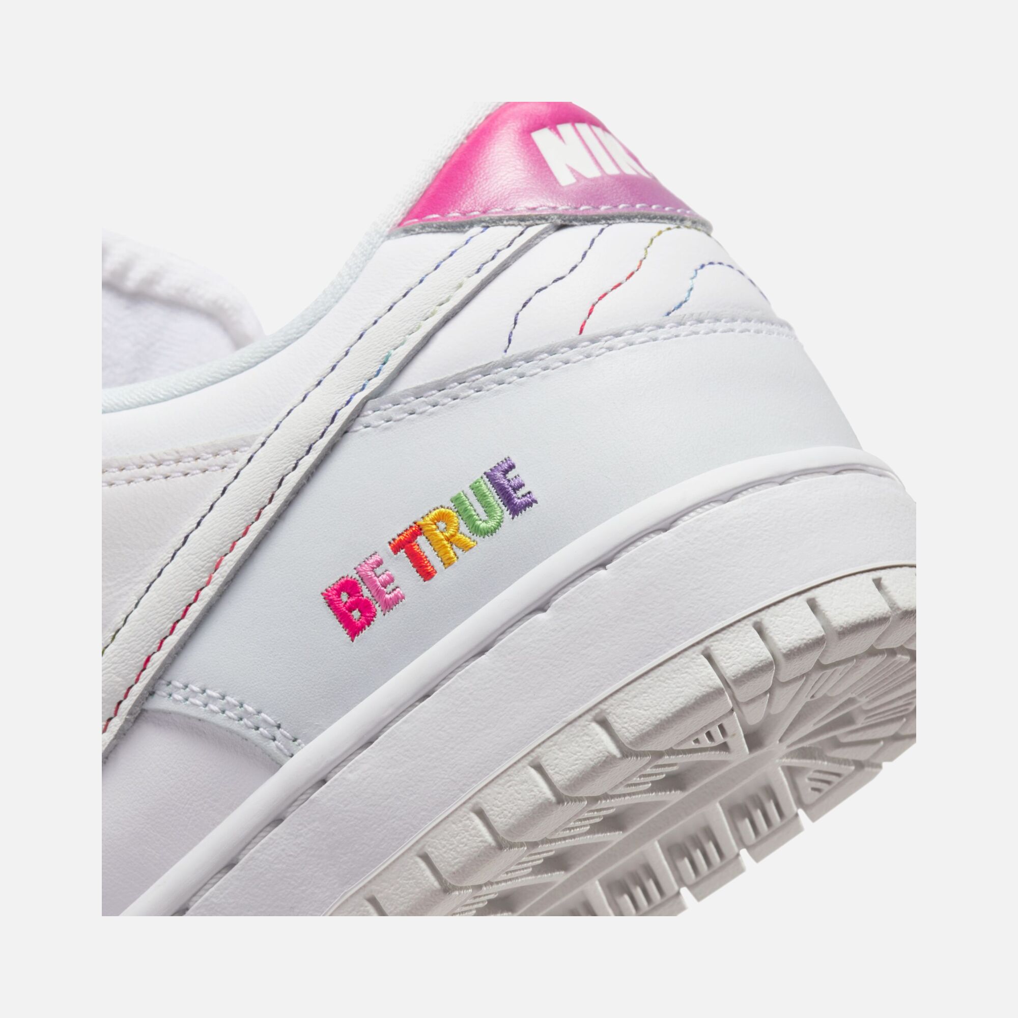 Nike SB Dunk Low Pro ''Bet True'' Erkek Spor Ayakkabı