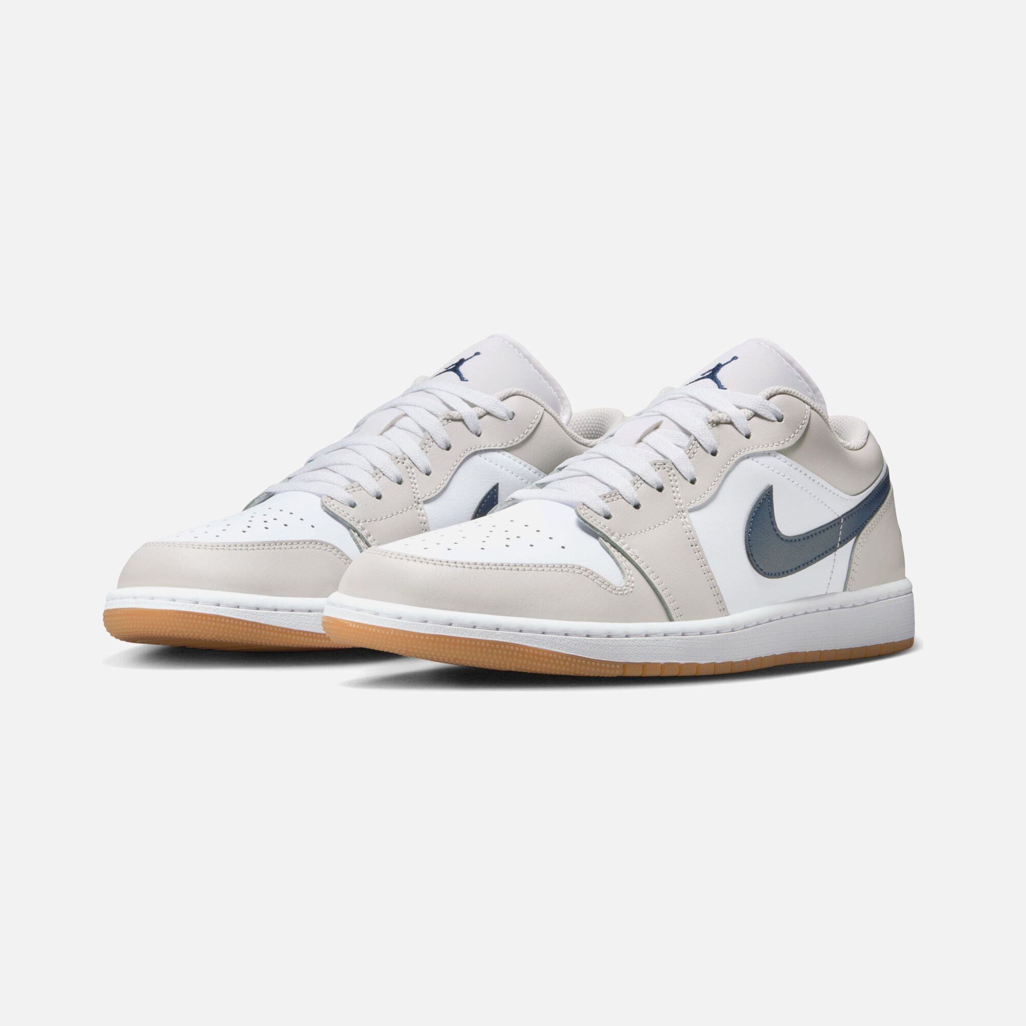 Nike Air Jordan 1 Low CO Erkek Spor Ayakkabı