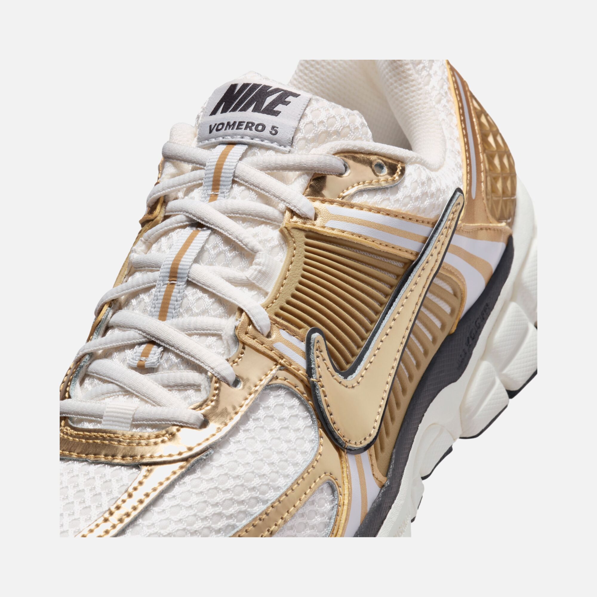 Nike Zoom Vomero5 Kadın Spor Ayakkabı