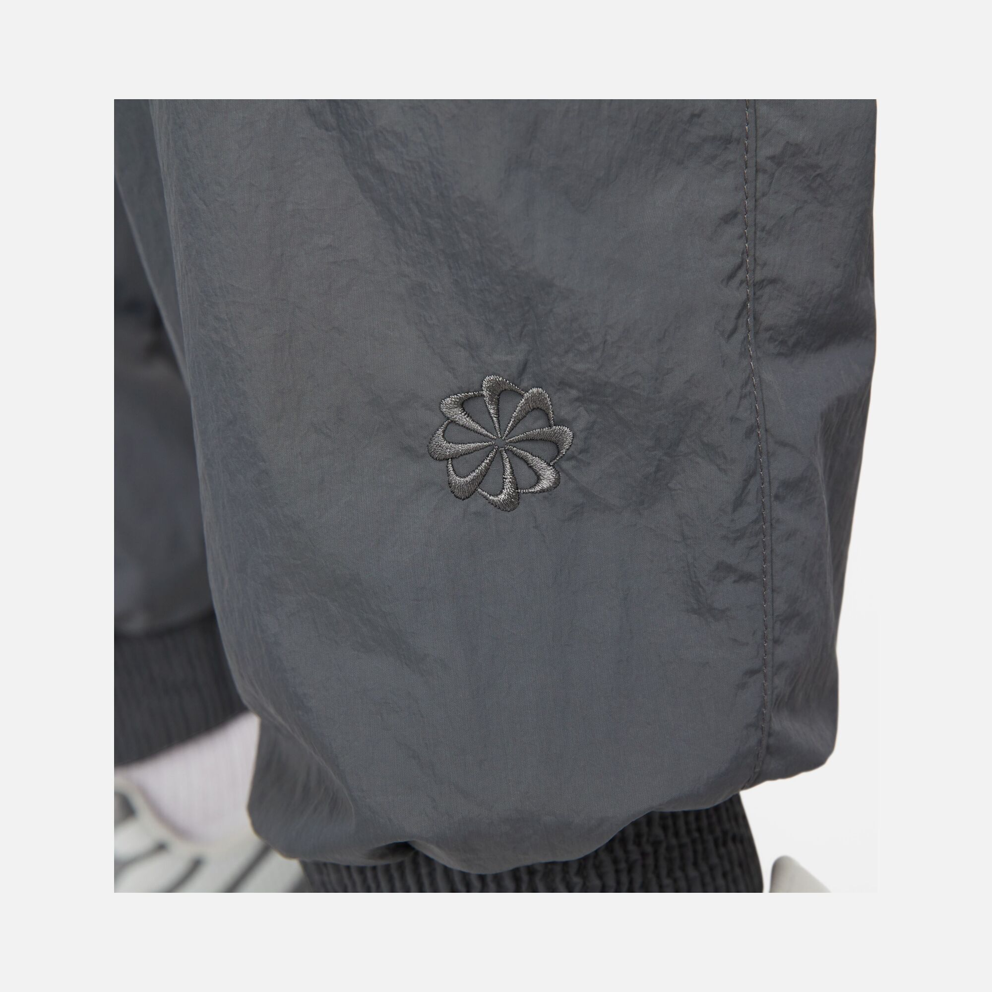 Nike Sportswear Tech Pack Woven Repel UV Erkek Eşofman Altı