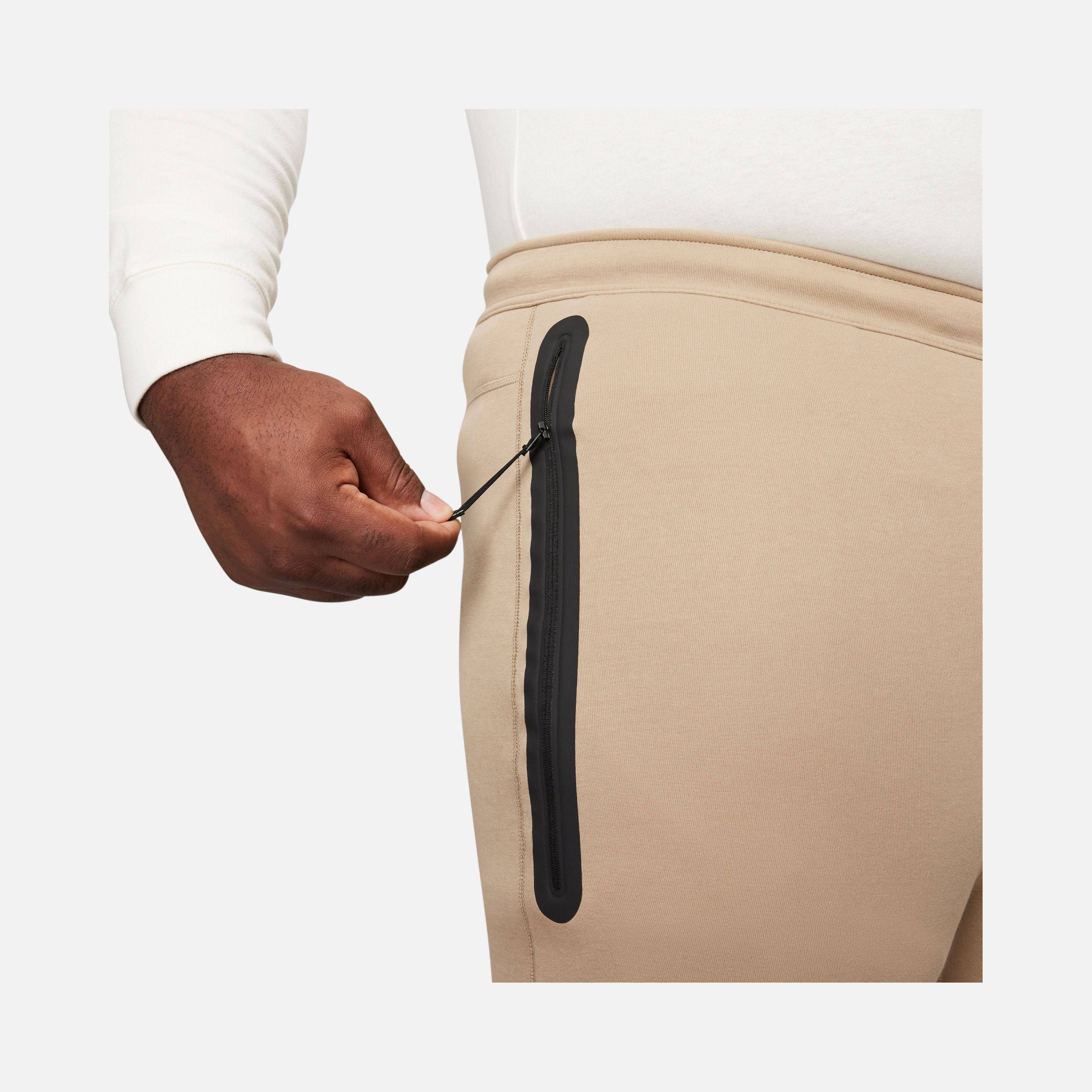 Nike Sportswear Tech Fleece SS24 Erkek Eşofman Altı