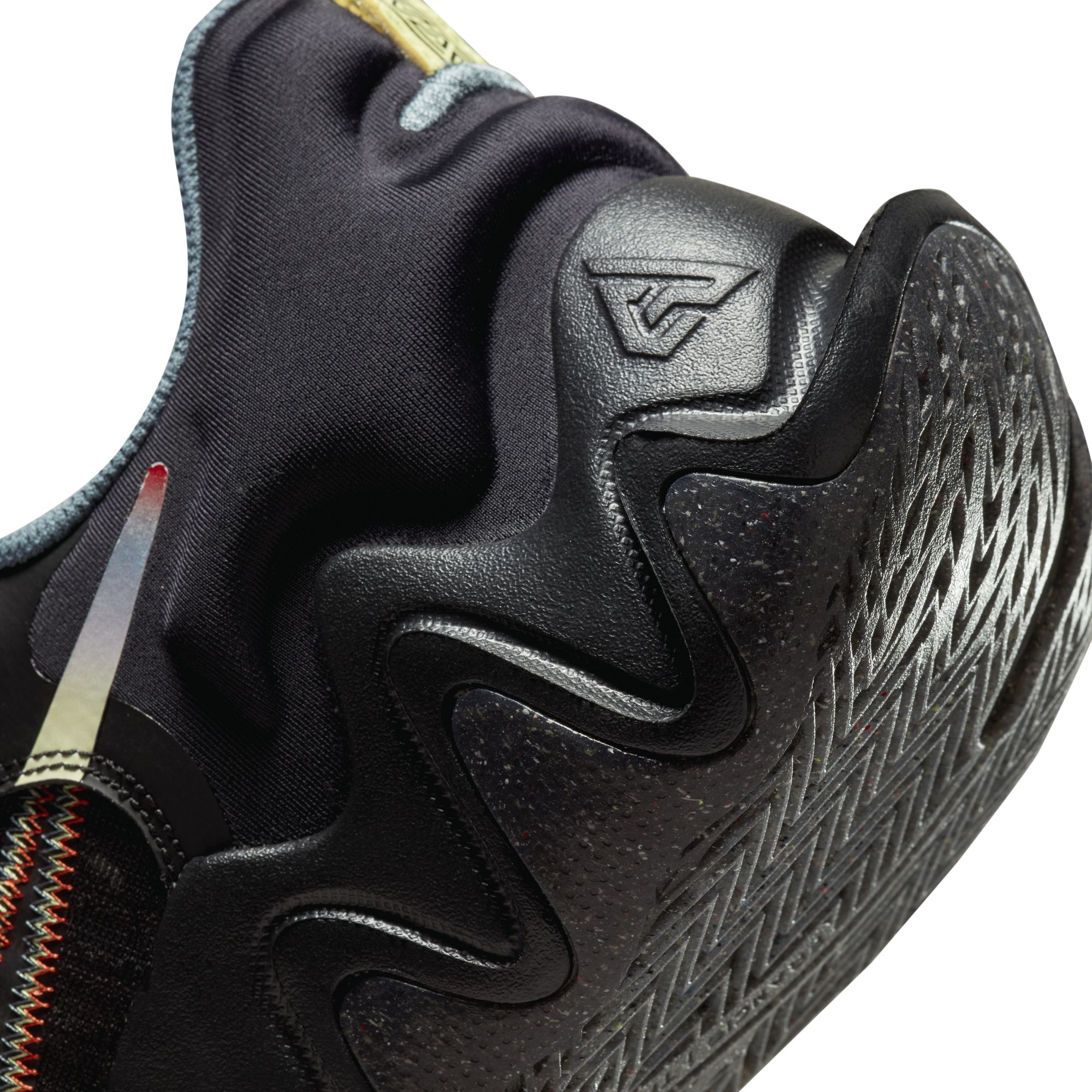 Nike Giannis Antetokounmpo Immortality '21 Erkek Basketbol Ayakkabısı