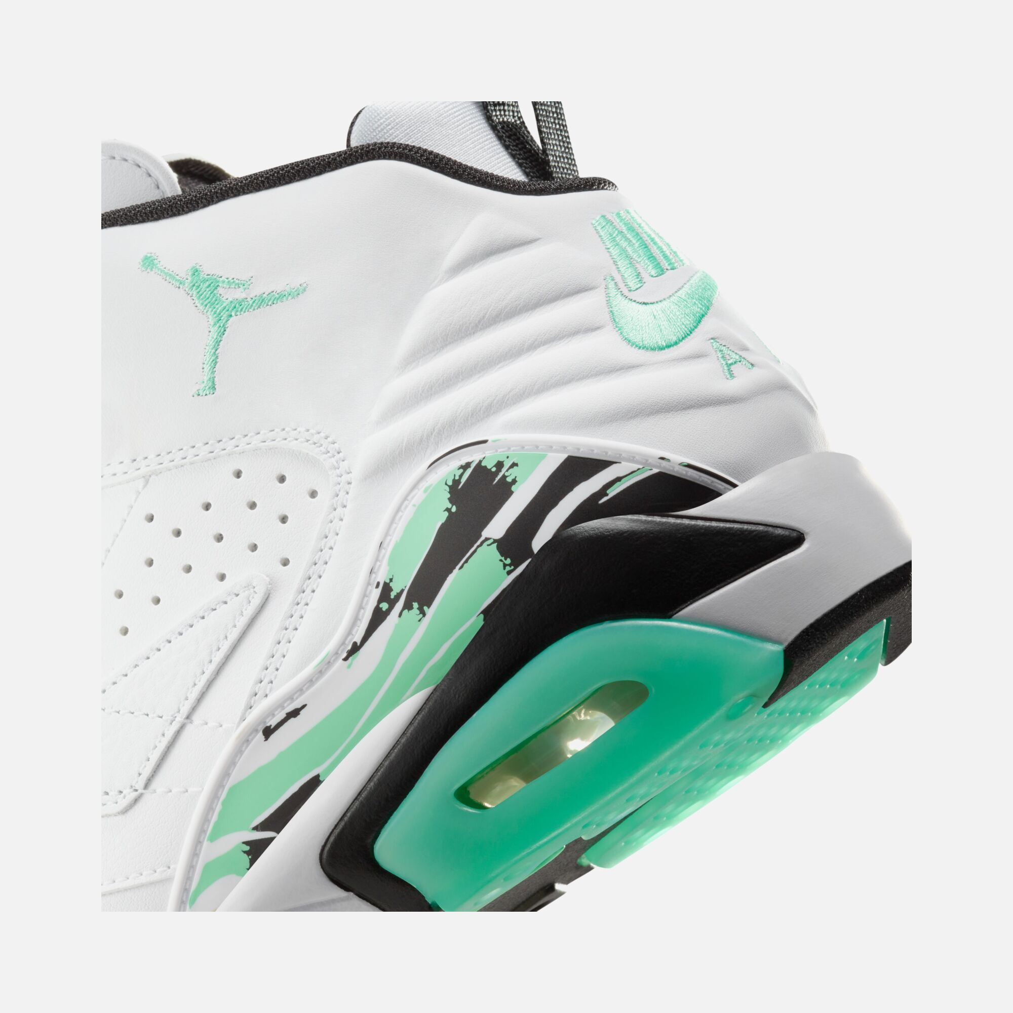 Nike Jumpman MVP Erkek Spor Ayakkabı