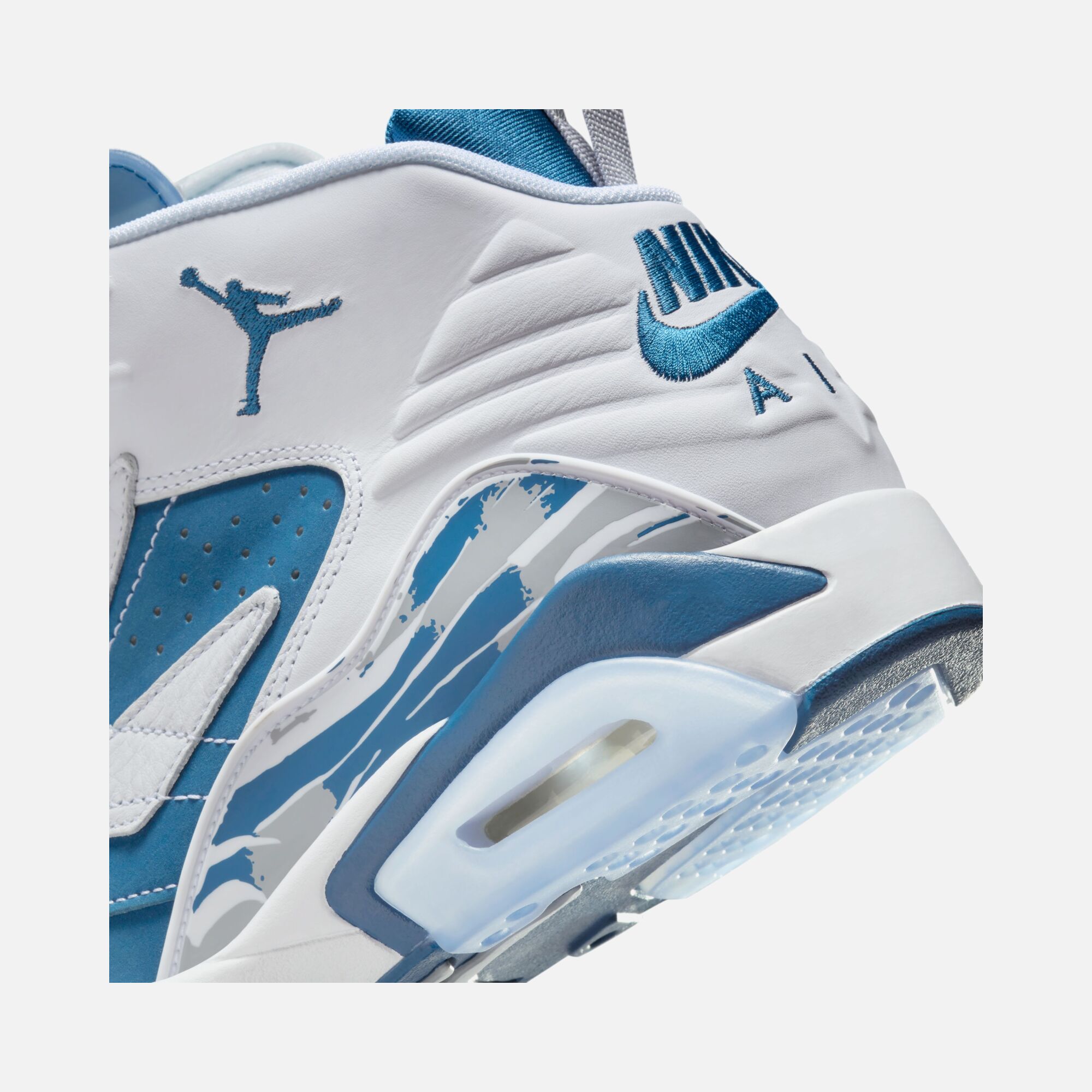 Nike Jumpman MVP Erkek Spor Ayakkabı