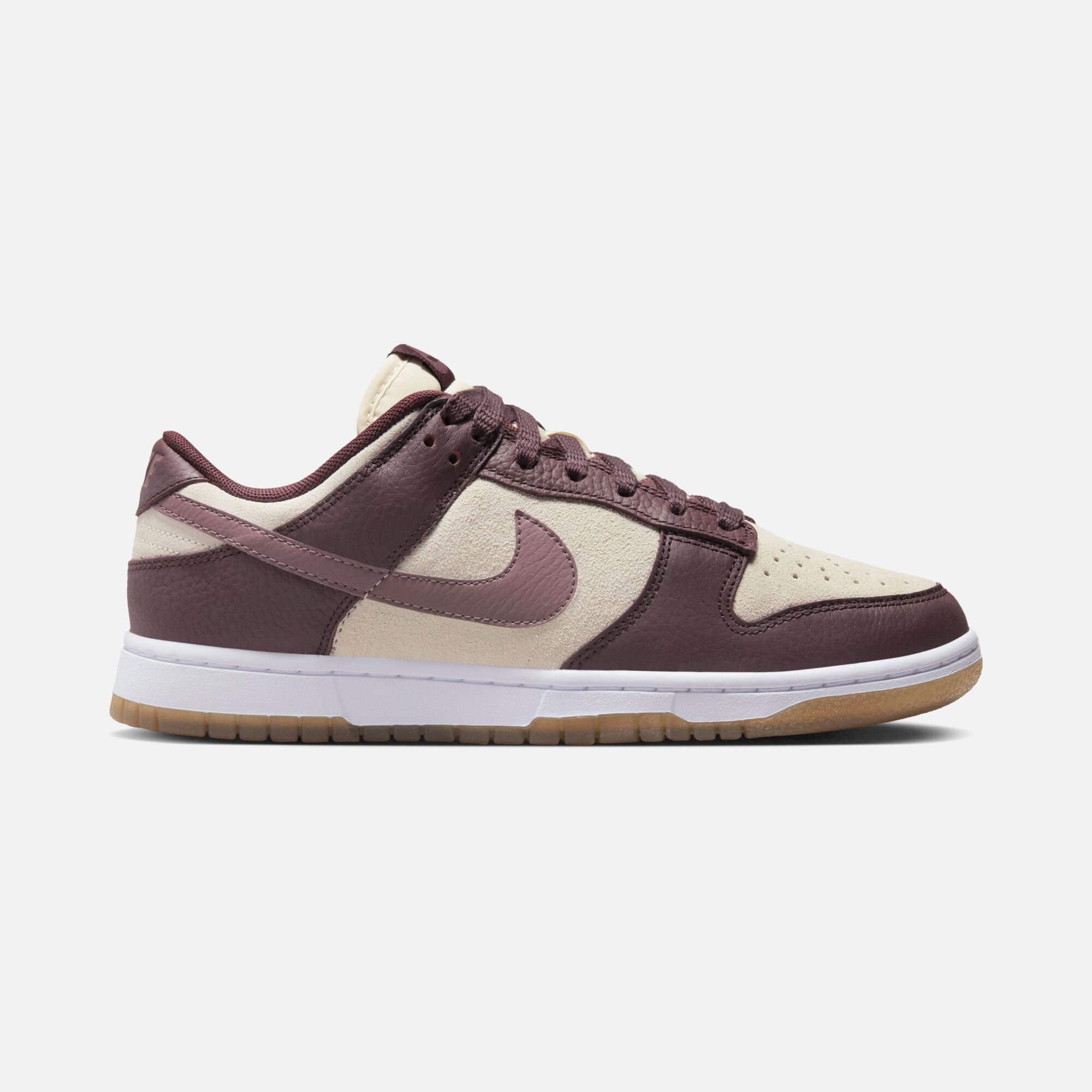 Nike Dunk Low ''Plum Eclipse'' Kadın Spor Ayakkabı