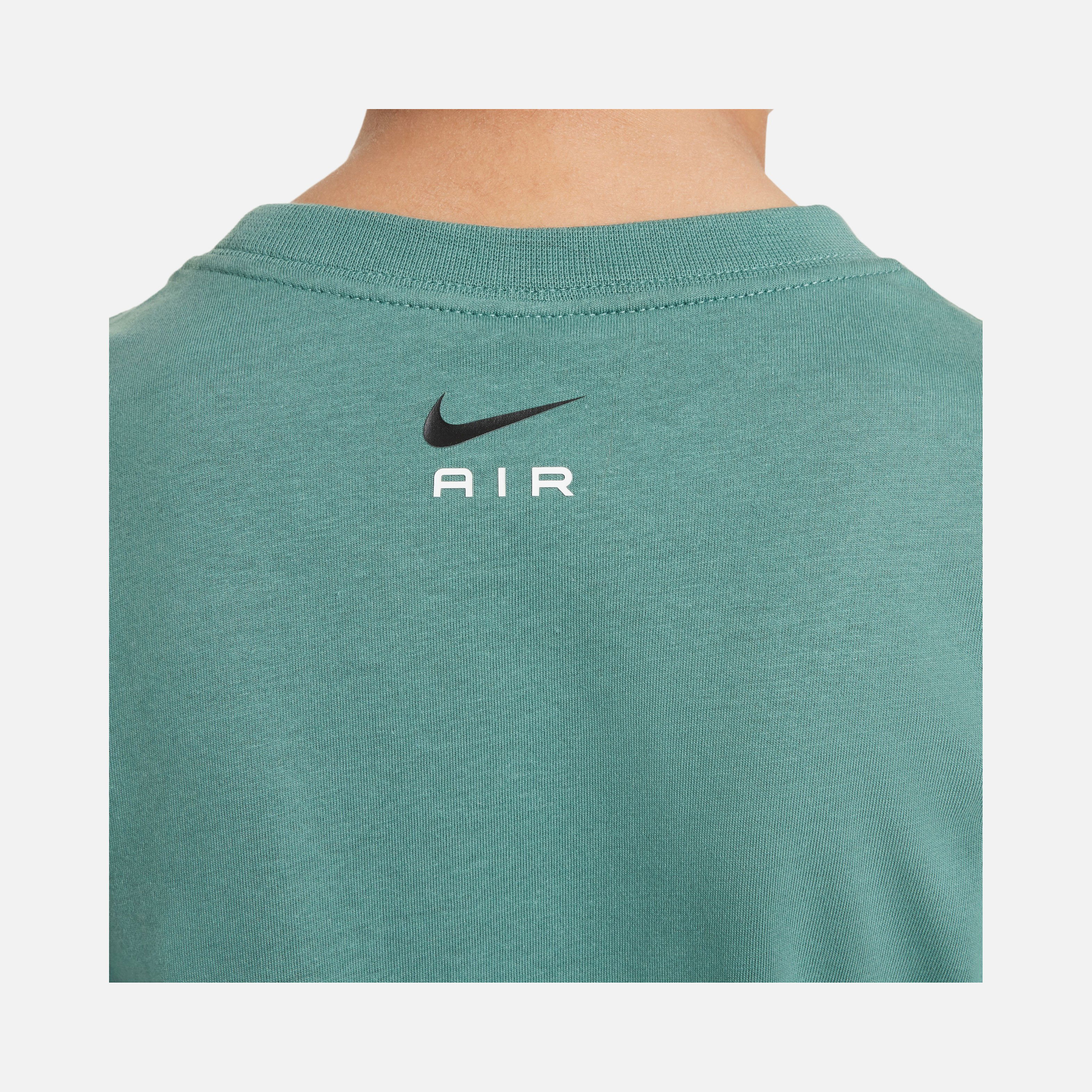 Nike Sportswear Swoosh Air Graphic Short-Sleeve (Boys') Çocuk Tişört
