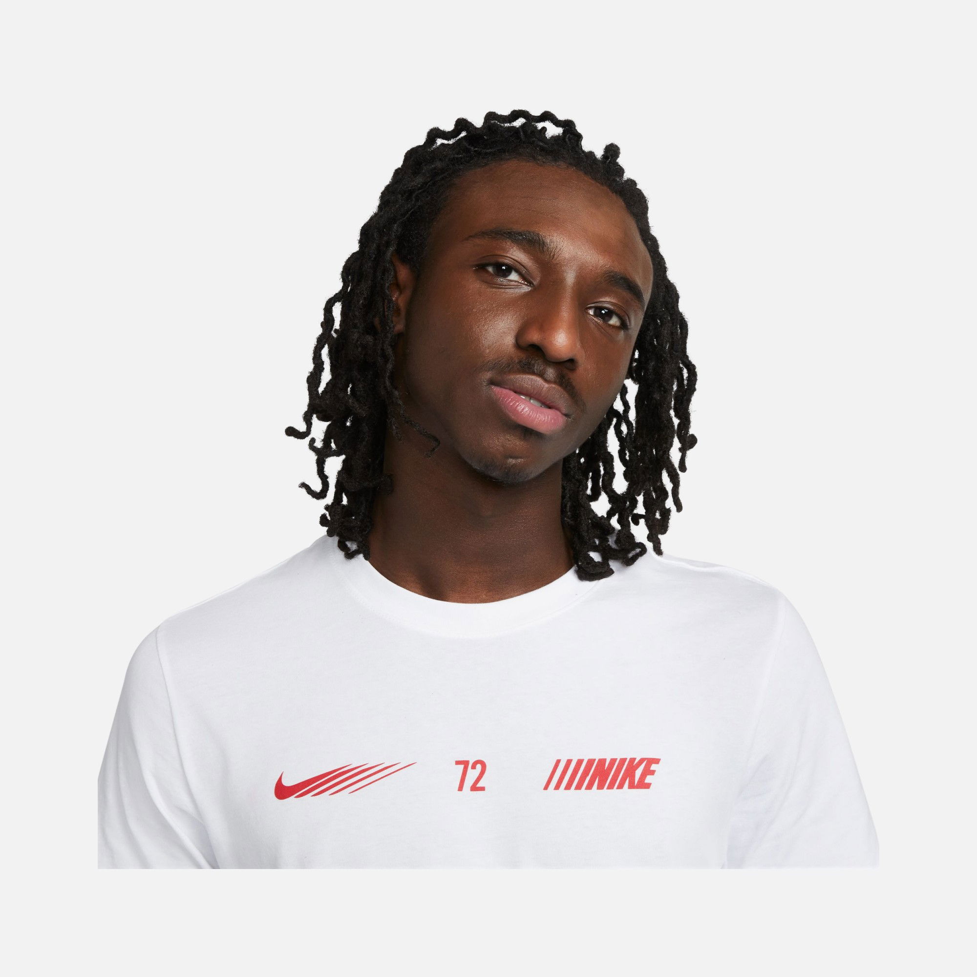 Nike Sportswear Standard Issue Short-Sleeve Erkek Tişört