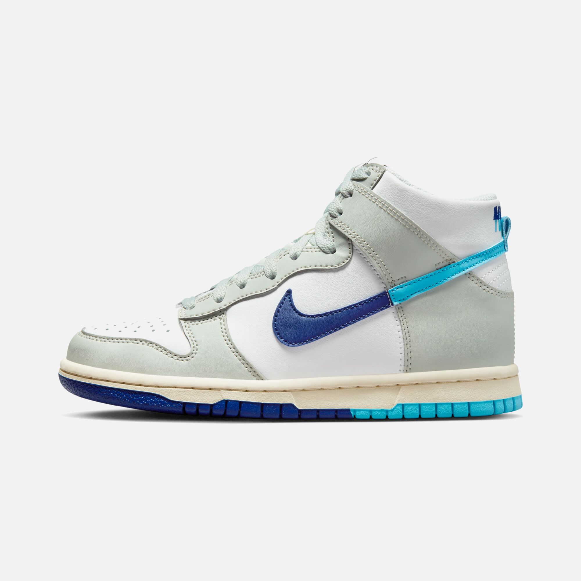 Nike Dunk High SE (GS) Spor Ayakkabı
