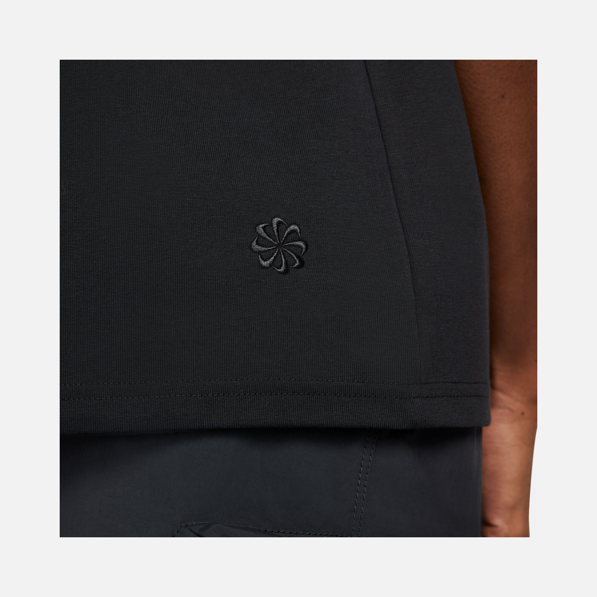 Nike Sportswear Dri-Fit Tech Pack Short-Sleeve Erkek Tişört