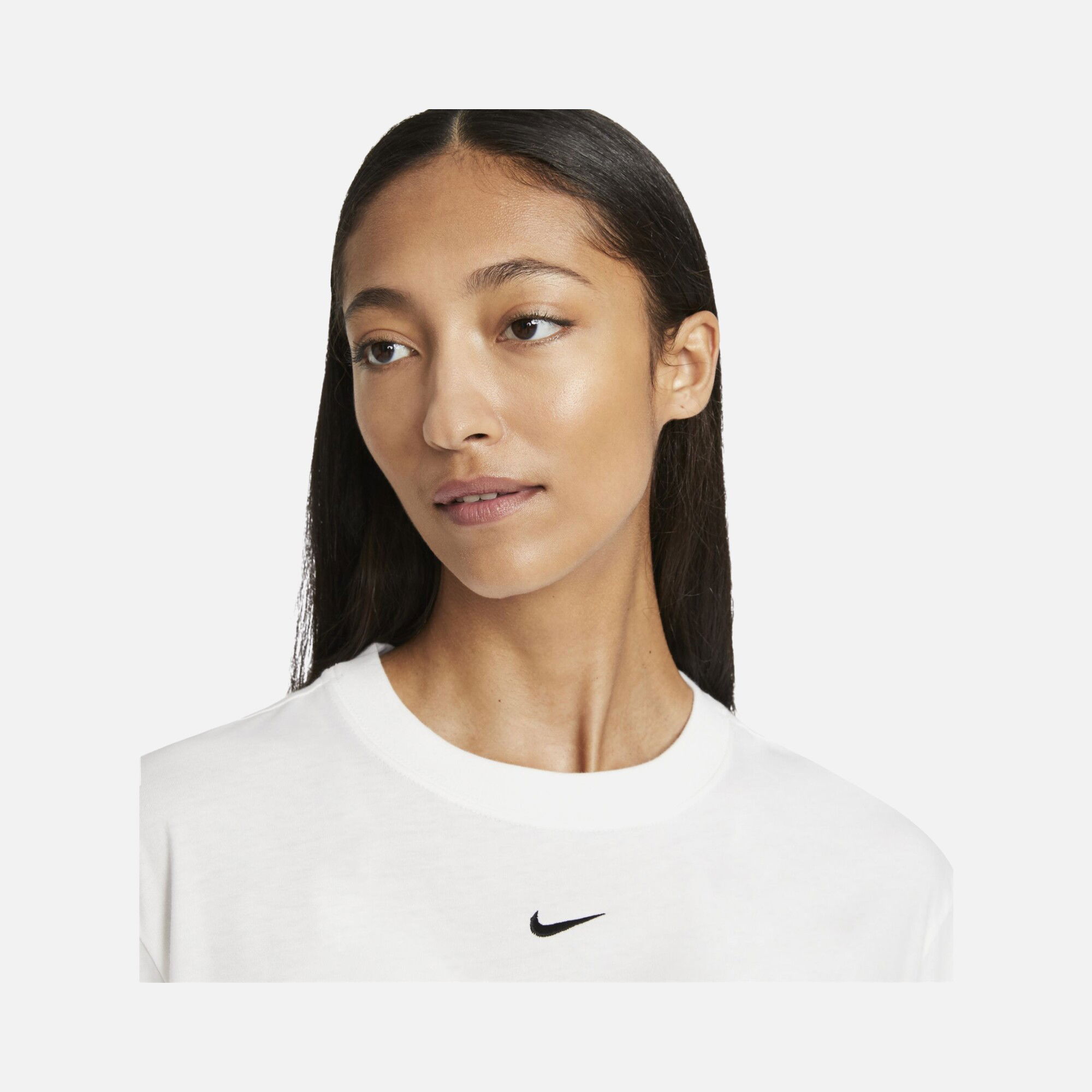 Nike Sportswear Essential Short-Sleeve Kadın Tişört