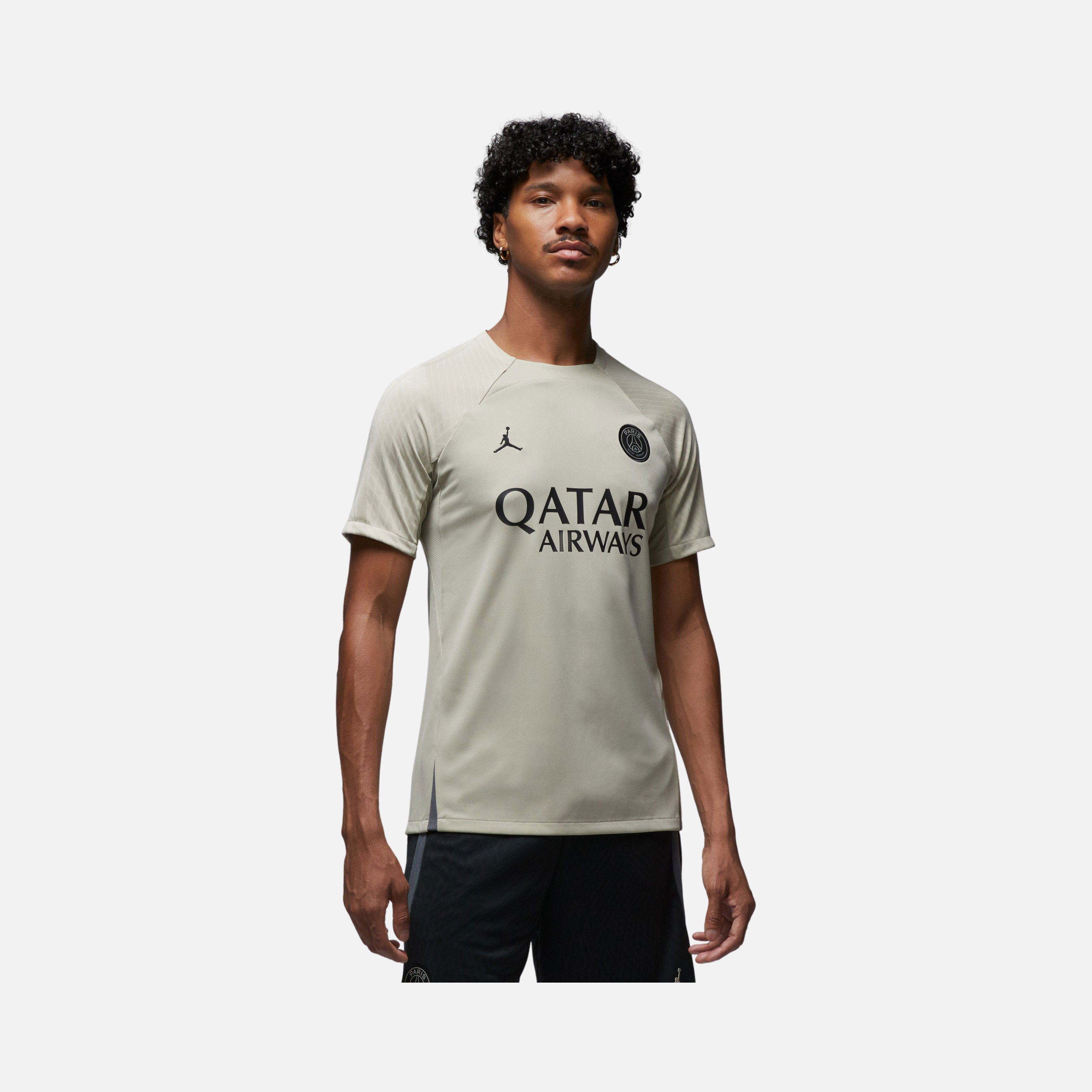 Nike Paris Saint-Germain Dri-Fit 2023-2024 Strike Training Short-Sleeve Erkek Tişört