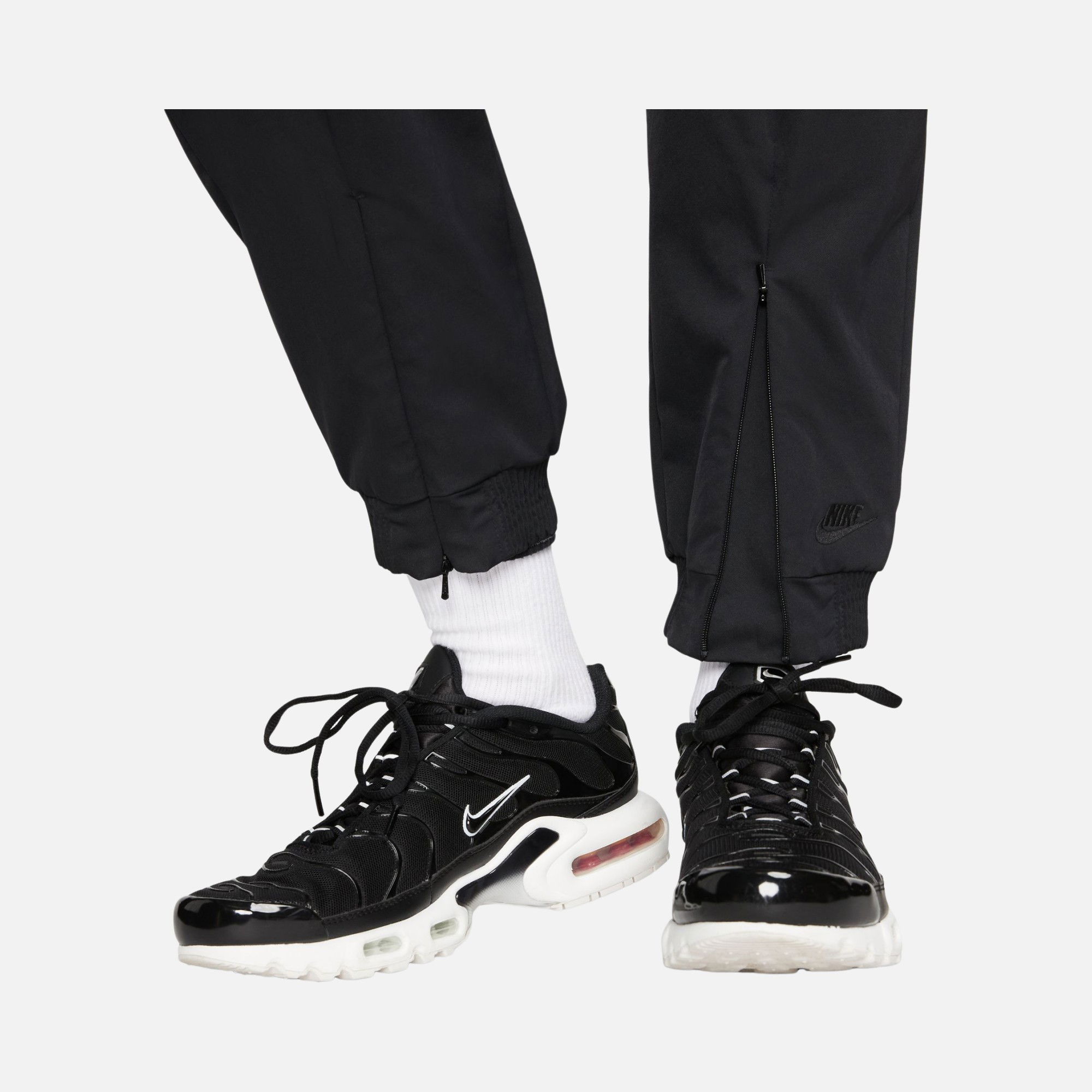 Nike Sportswear Dri-Fit Tech Pack Zipper at Wrists Kadın Eşofman Altı