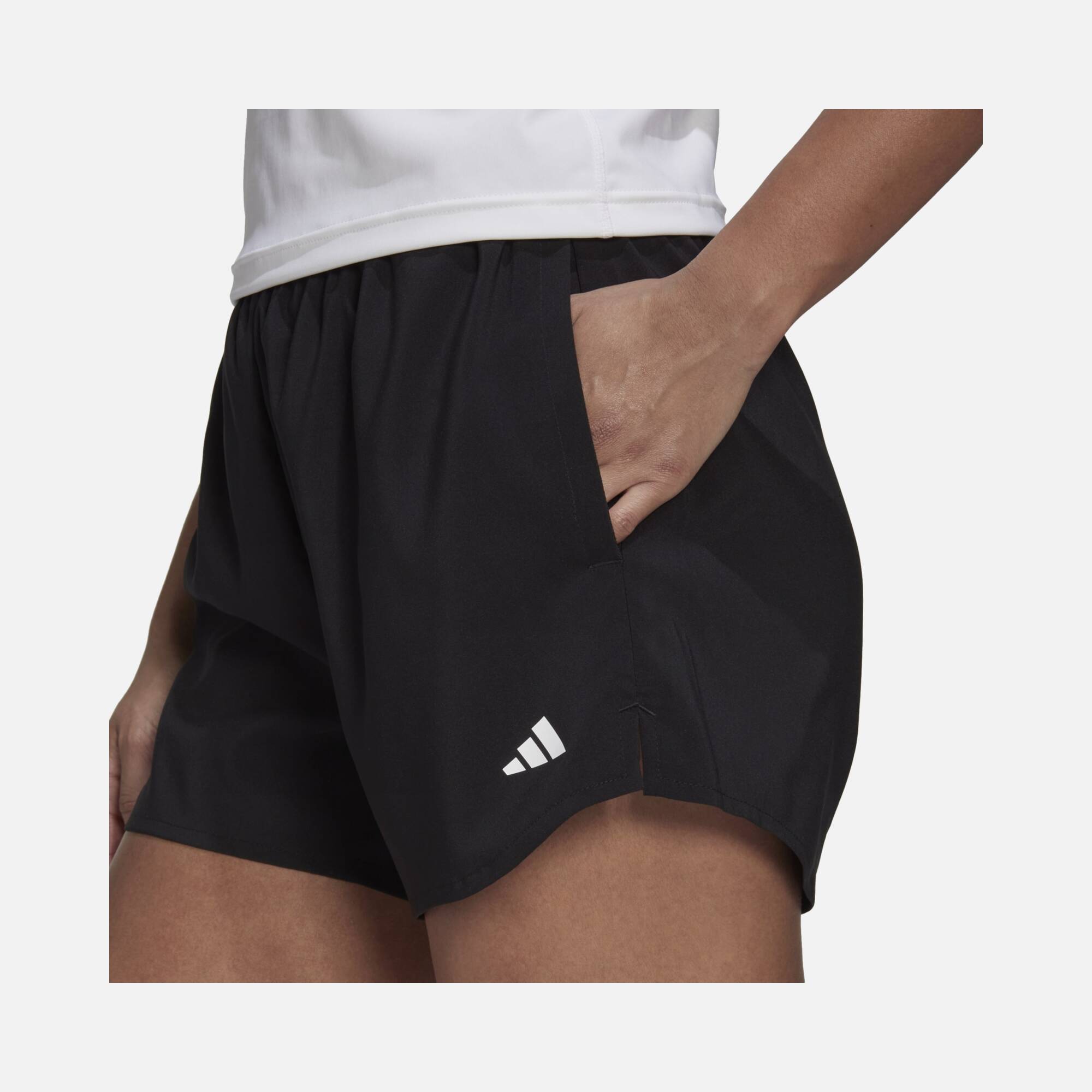 adidas AEROREADY Made for Training Minimal Kadın Şort