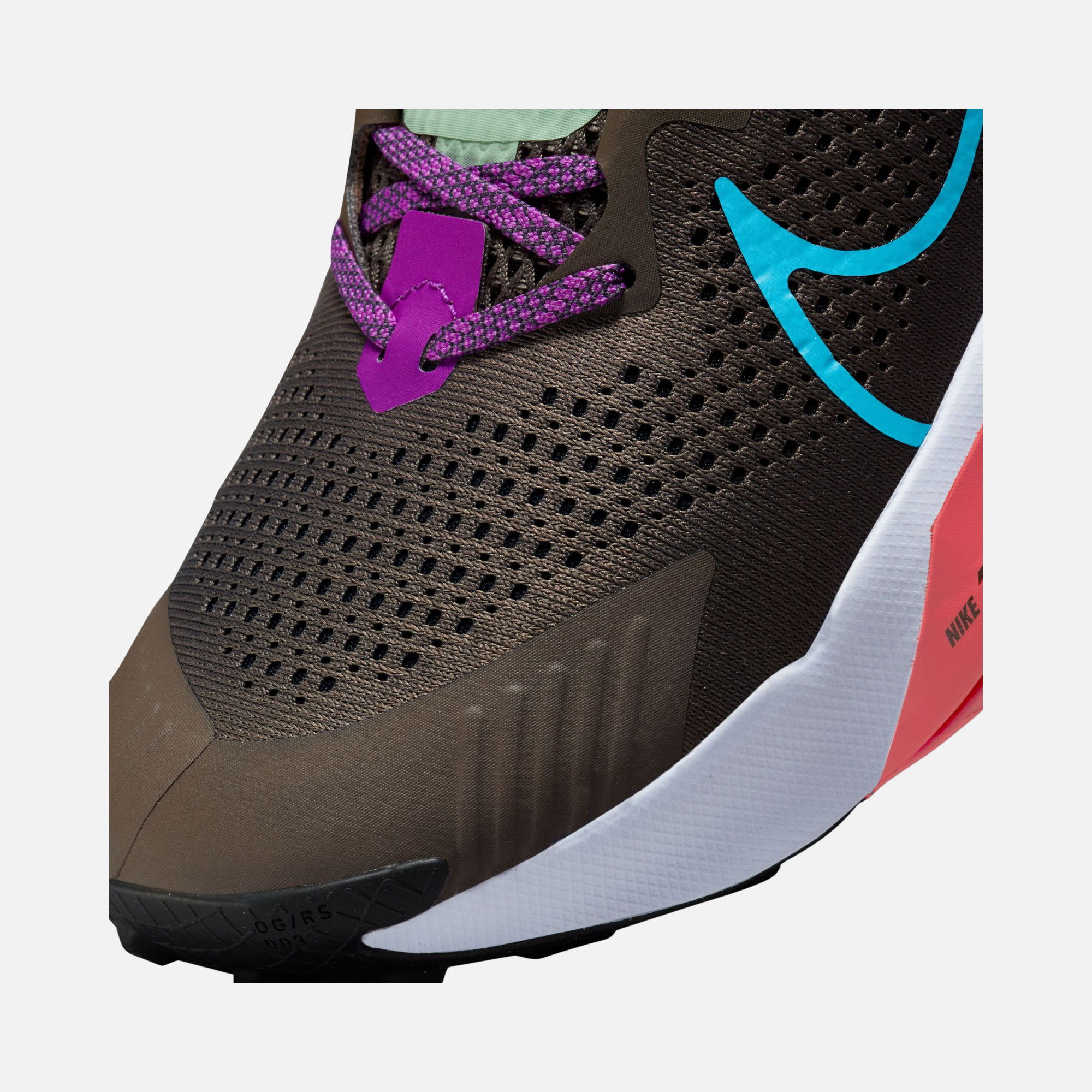 Nike ZoomX Zegama Trail-Running Erkek Spor Ayakkabı