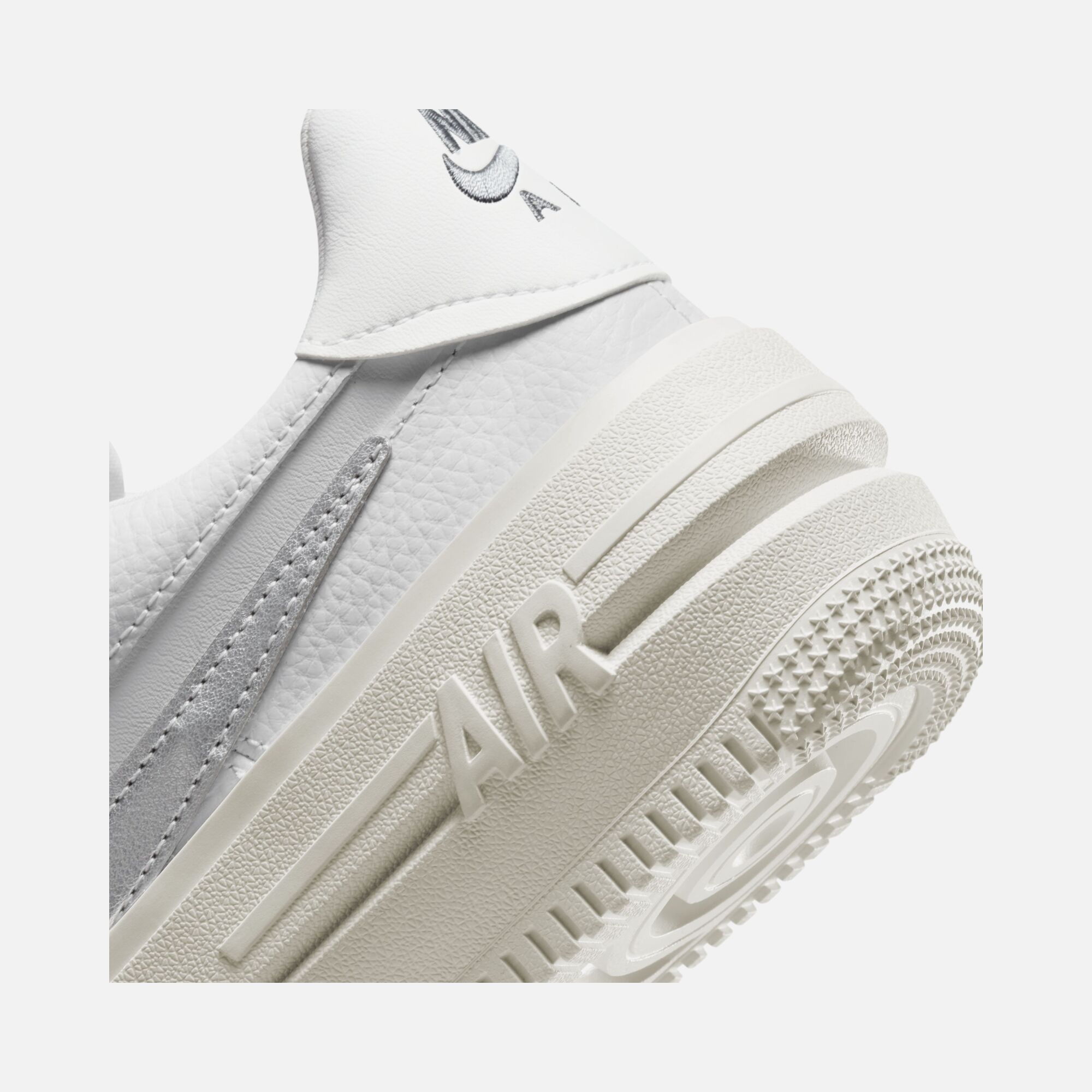 Nike Air Force 1 PLT.AF.ORM Kadın Spor Ayakkabı