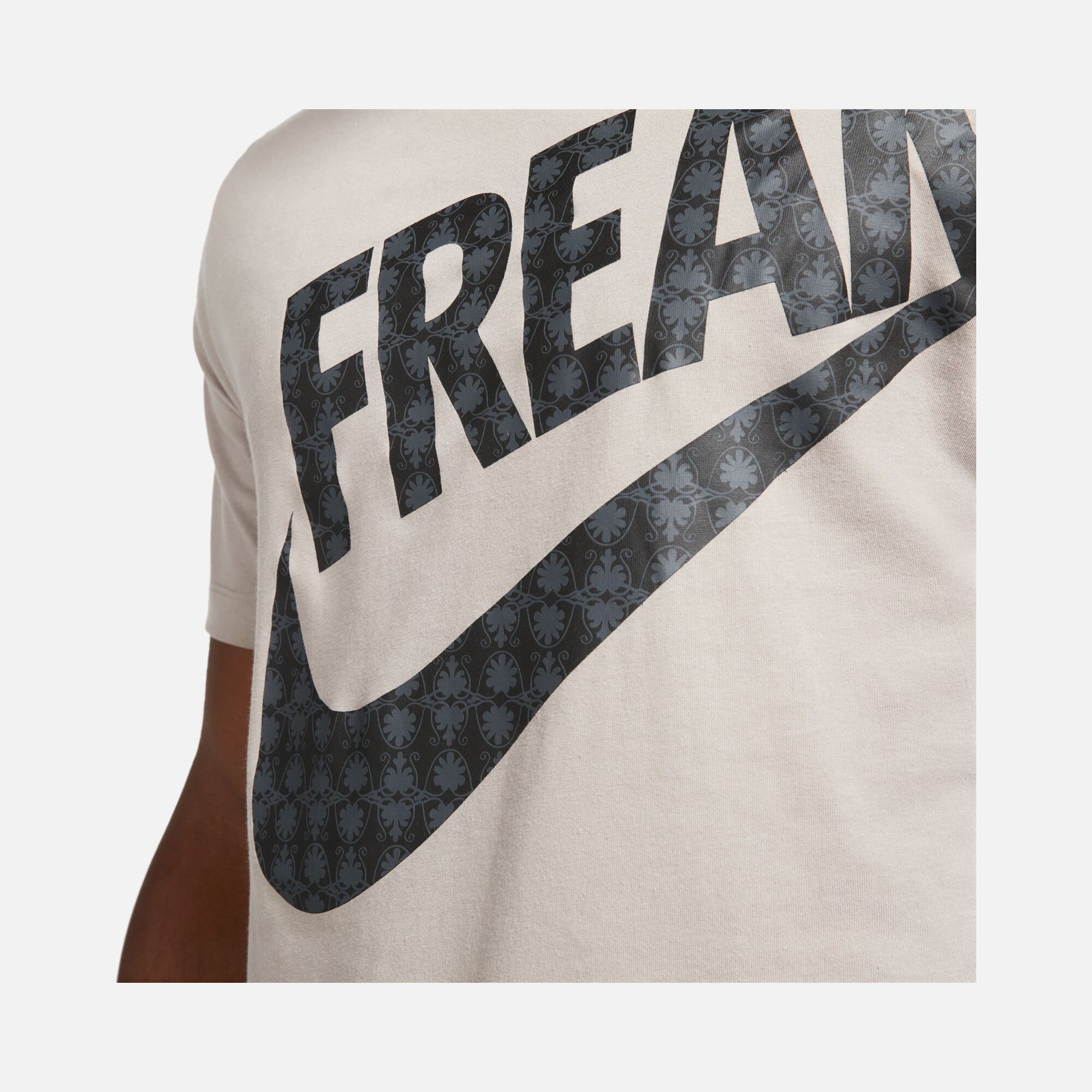 Nike Dri-Fit Giannis Basketball FW22 Short-Sleeve Erkek Tişört