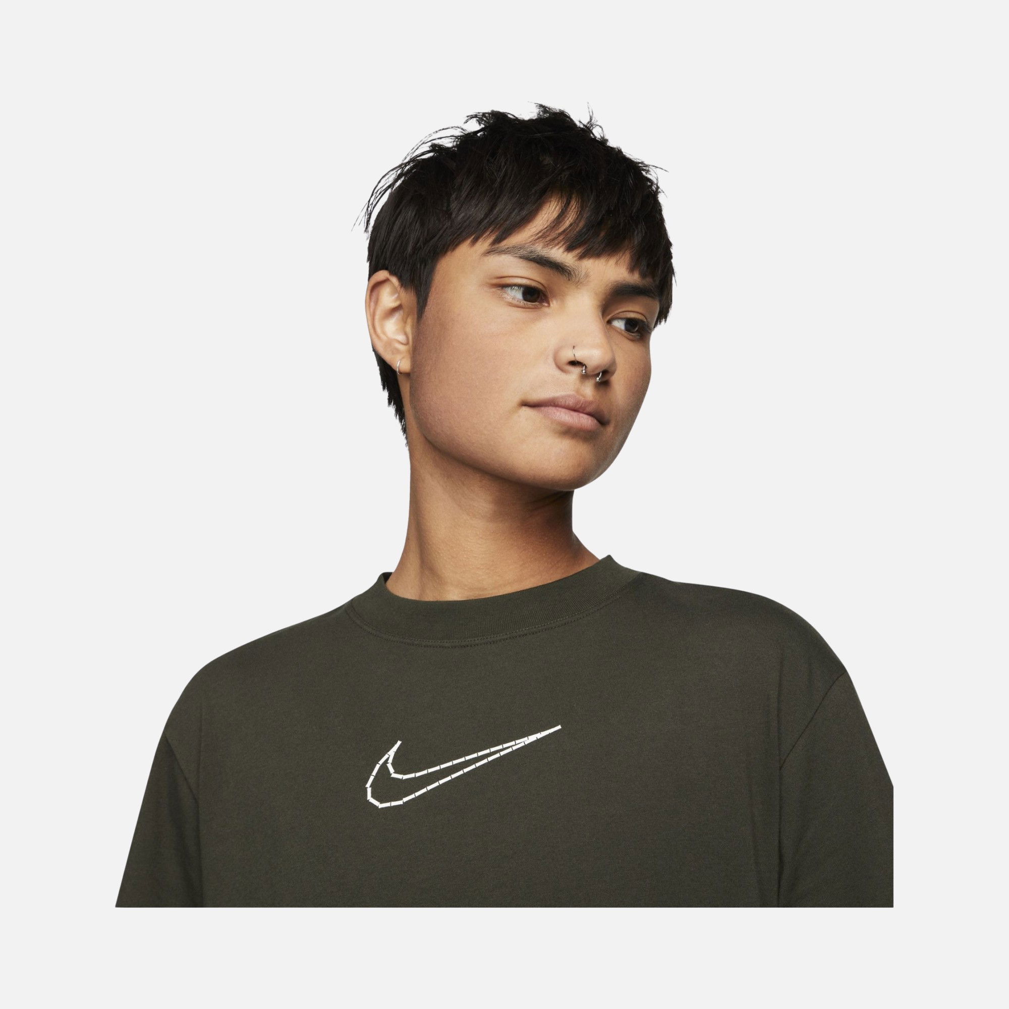 Nike Sportswear Boyfriend Short-Sleeve Kadın Tişört
