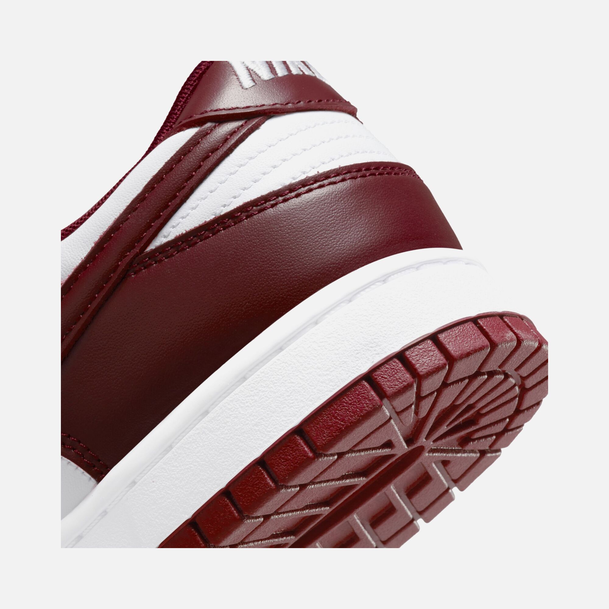 Nike Dunk Low Retro Erkek Spor Ayakkabı