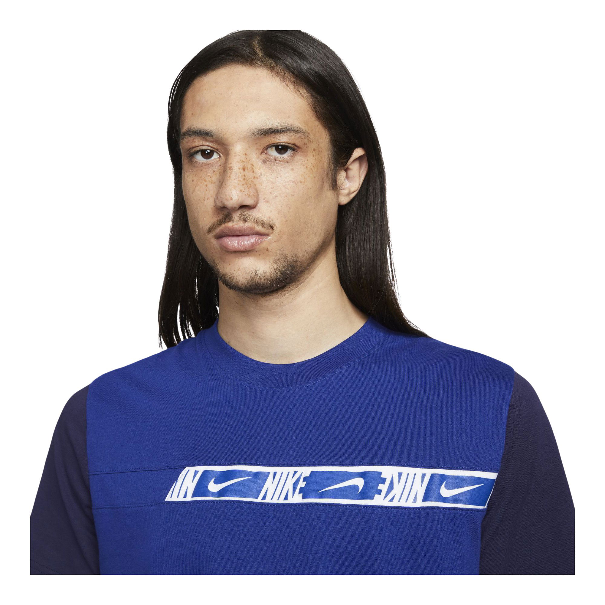 Nike Sportswear Repeat Graphic Short-Sleeve Erkek Tişört