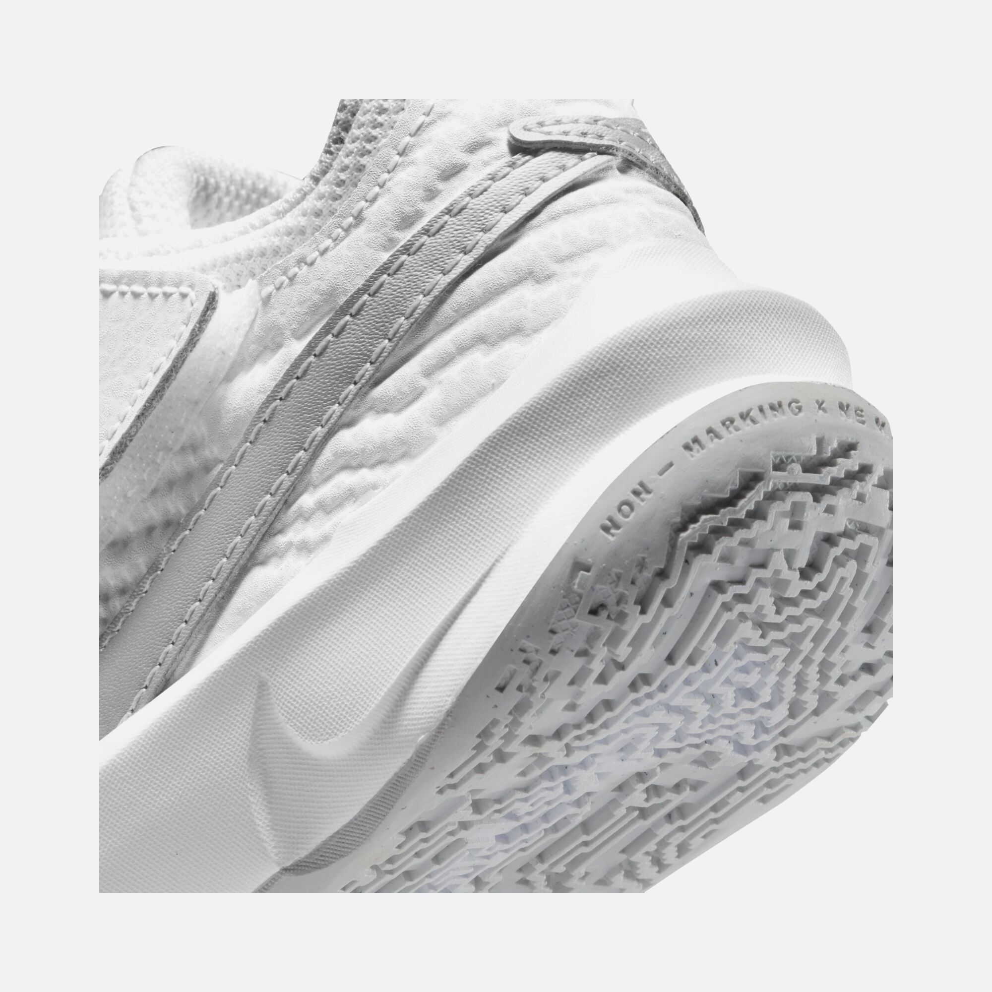 Nike Team Hustle D 10 (PS) Çocuk Basketbol Ayakkabısı