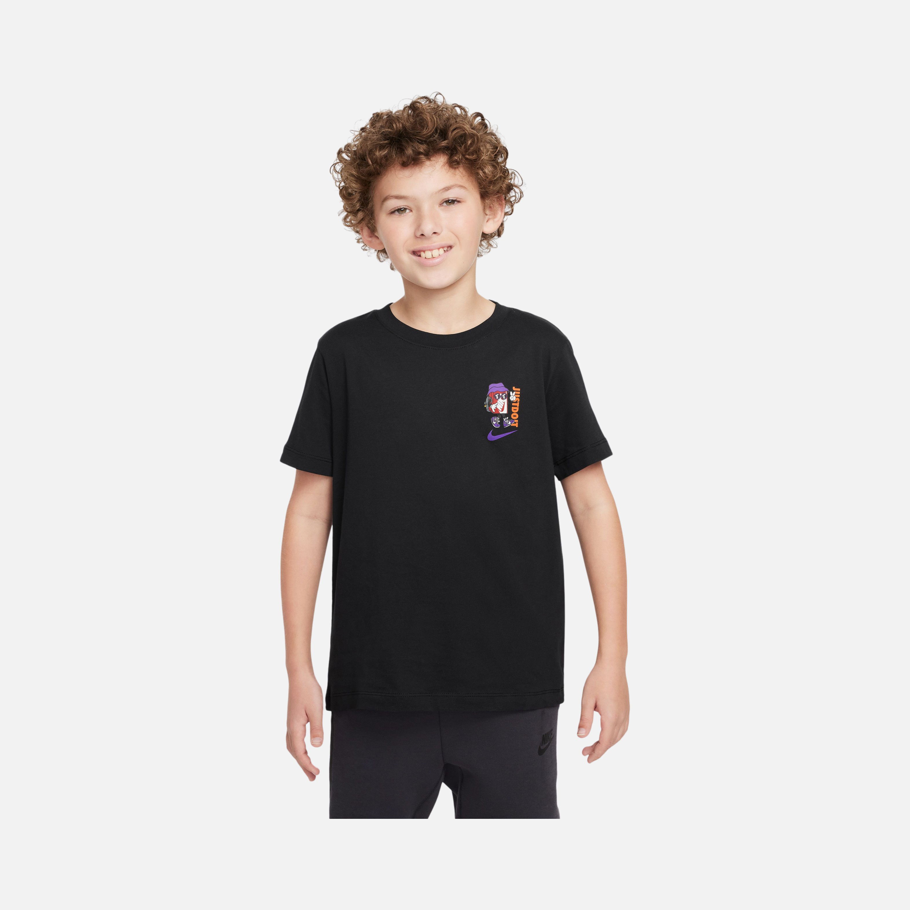 Nike Sportswear Boxy 2 Just Do It Graphic Short-Sleeve Çocuk Tişört