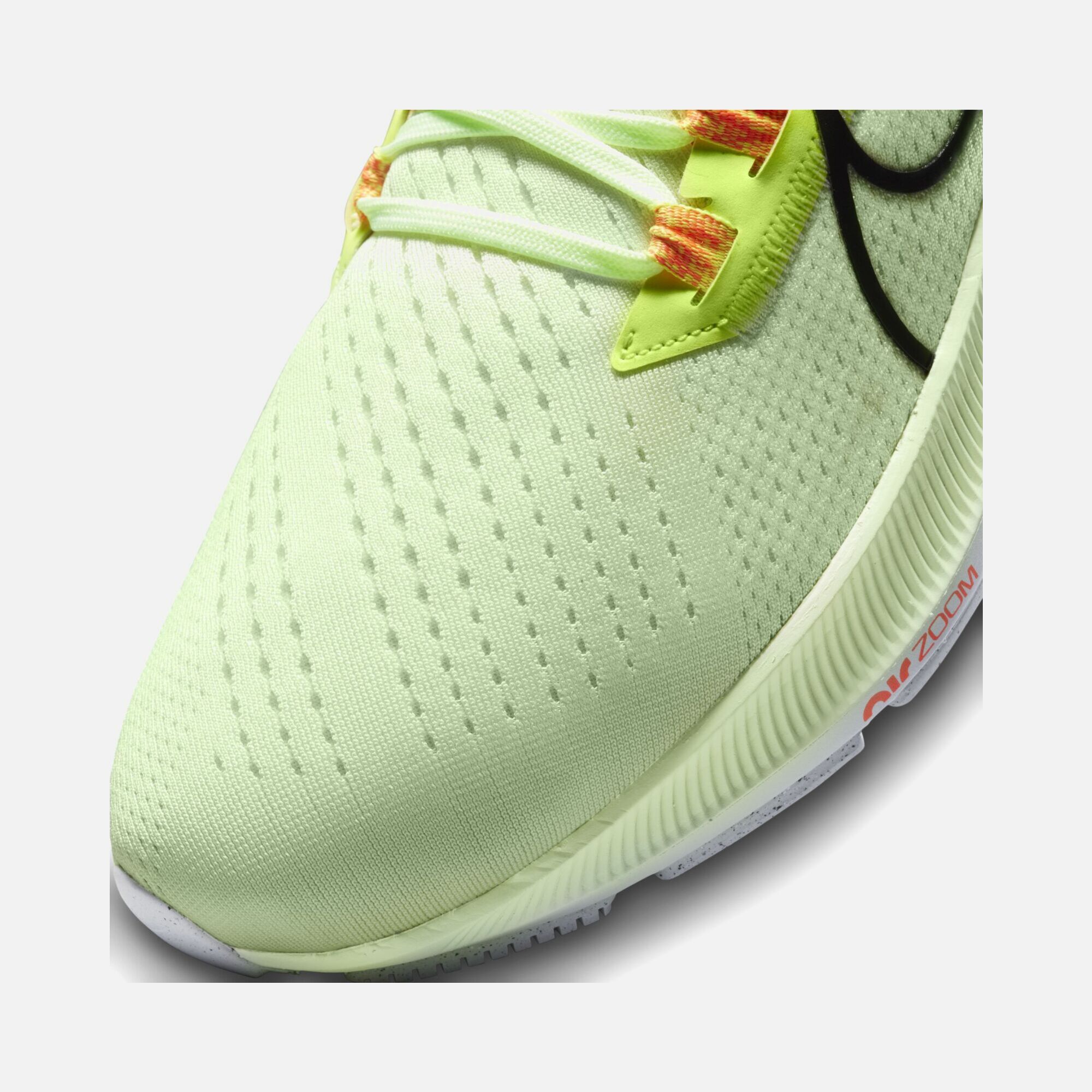 Nike Air Zoom Pegasus 38 Road Running SS22 Erkek Spor Ayakkabı