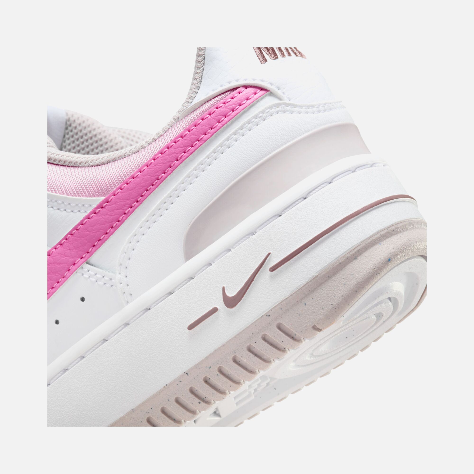 Nike Gamma Force SS24 Kadın Spor Ayakkabı