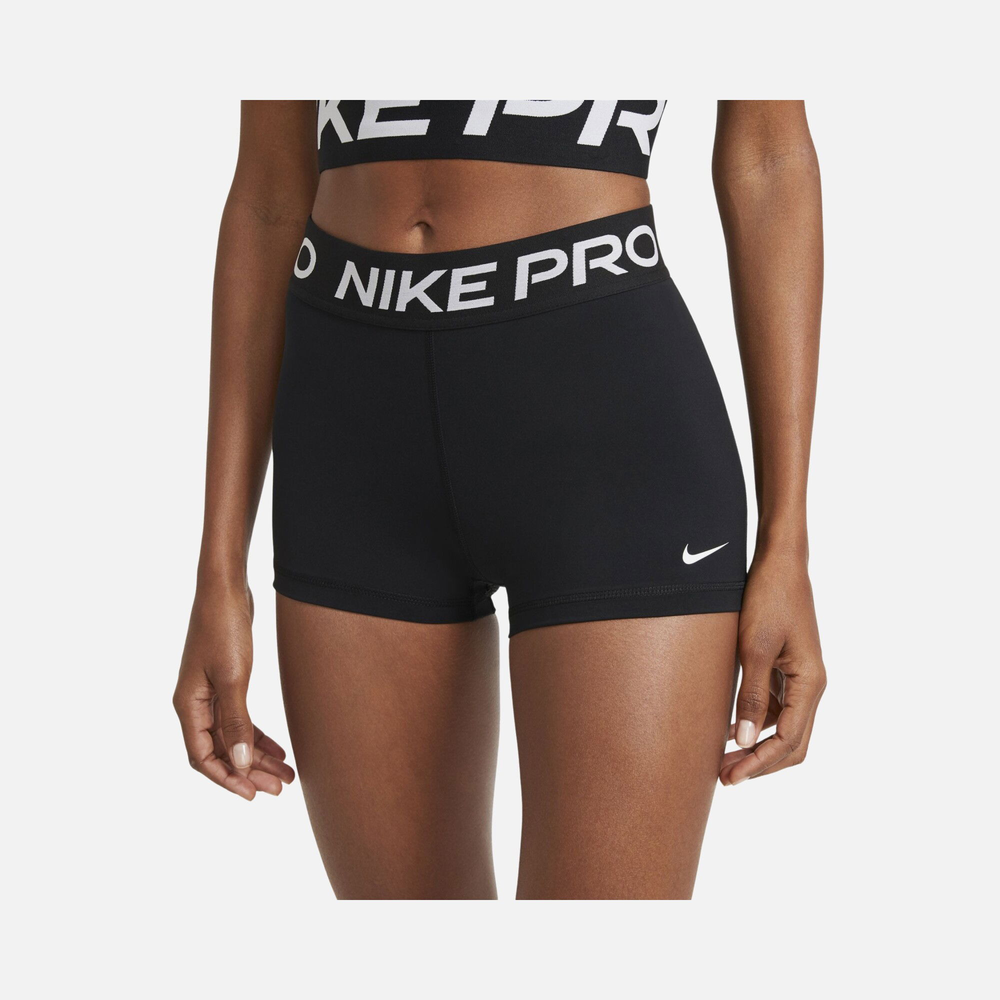 Nike Pro 8 cm Training Kadın Şort