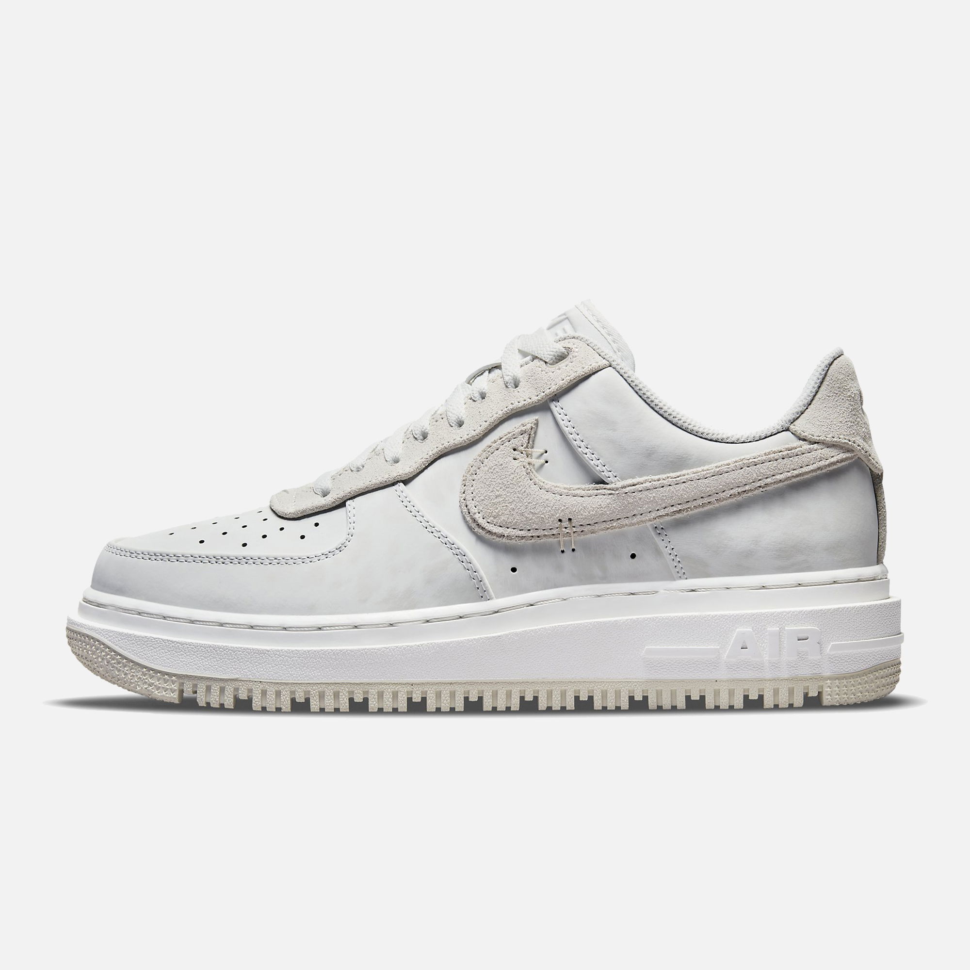 Nike Air Force 1 LUXE CO Erkek Spor Ayakkabı