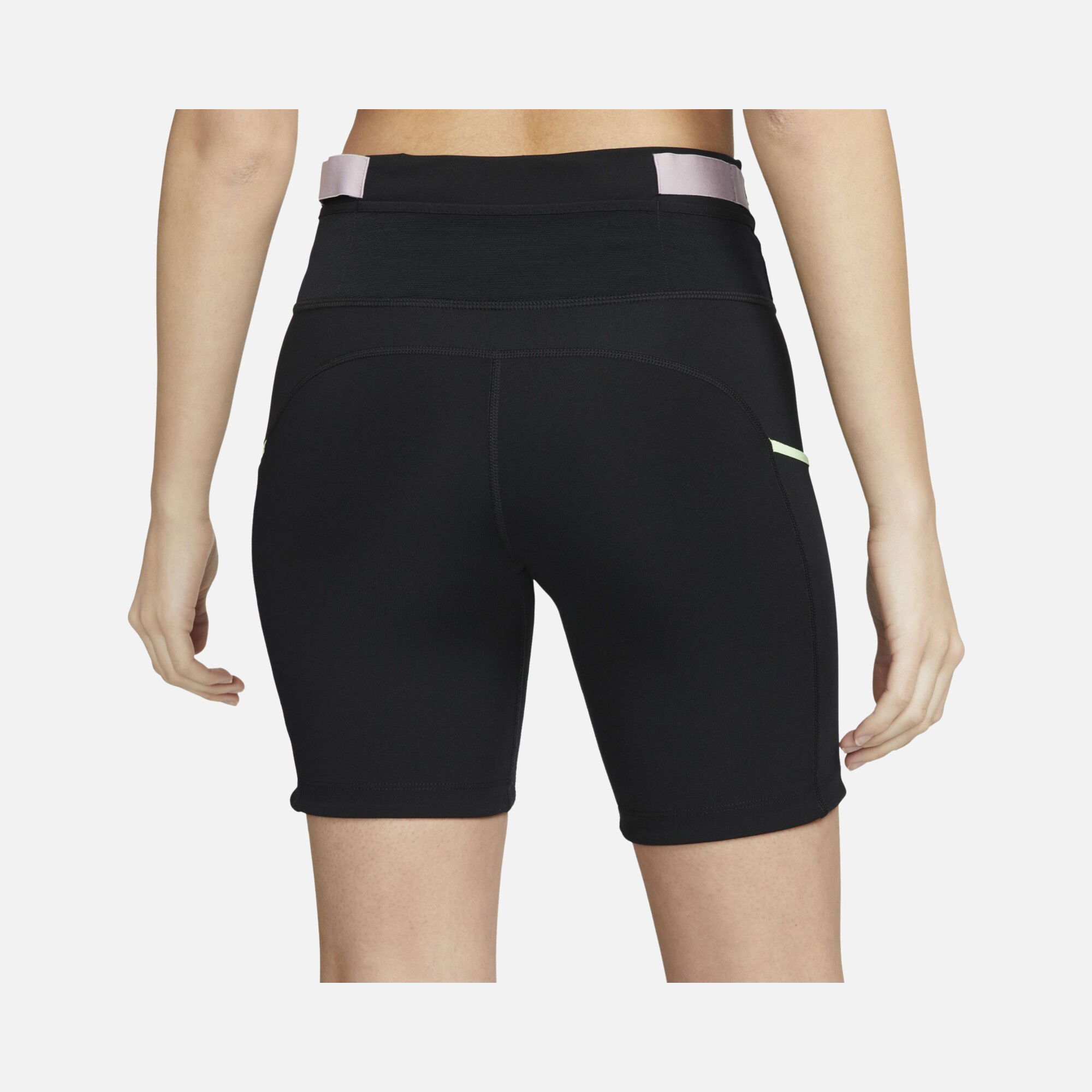 Nike Dri-Fit Epic Luxe Trail Running Kadın Şort