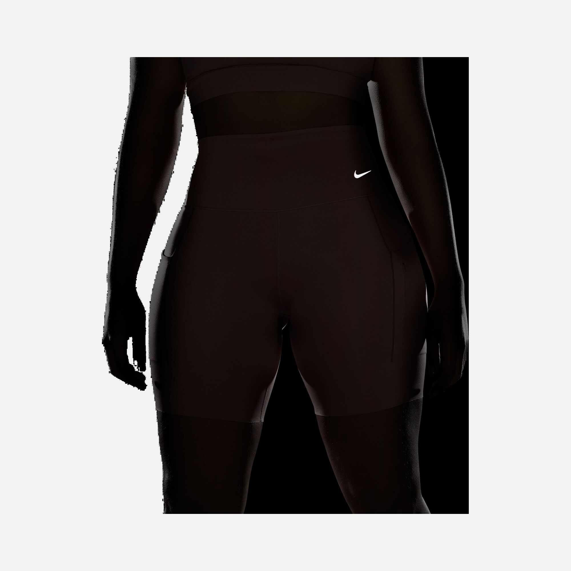Nike Dri-Fit Go Firm-Support High-Waisted 20cm (approx.) Biker Training Kadın Şort