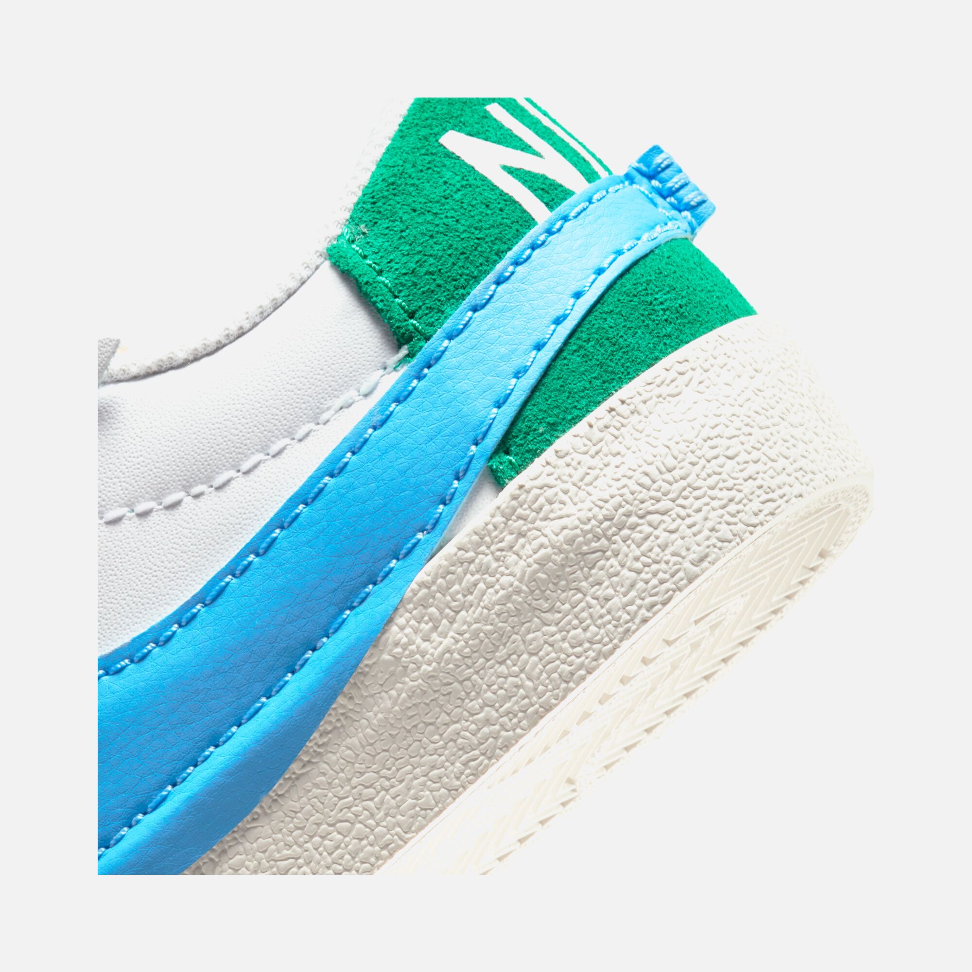 Nike Blazer Low '77 Jumbo Swoosh Kadın Spor Ayakkabı