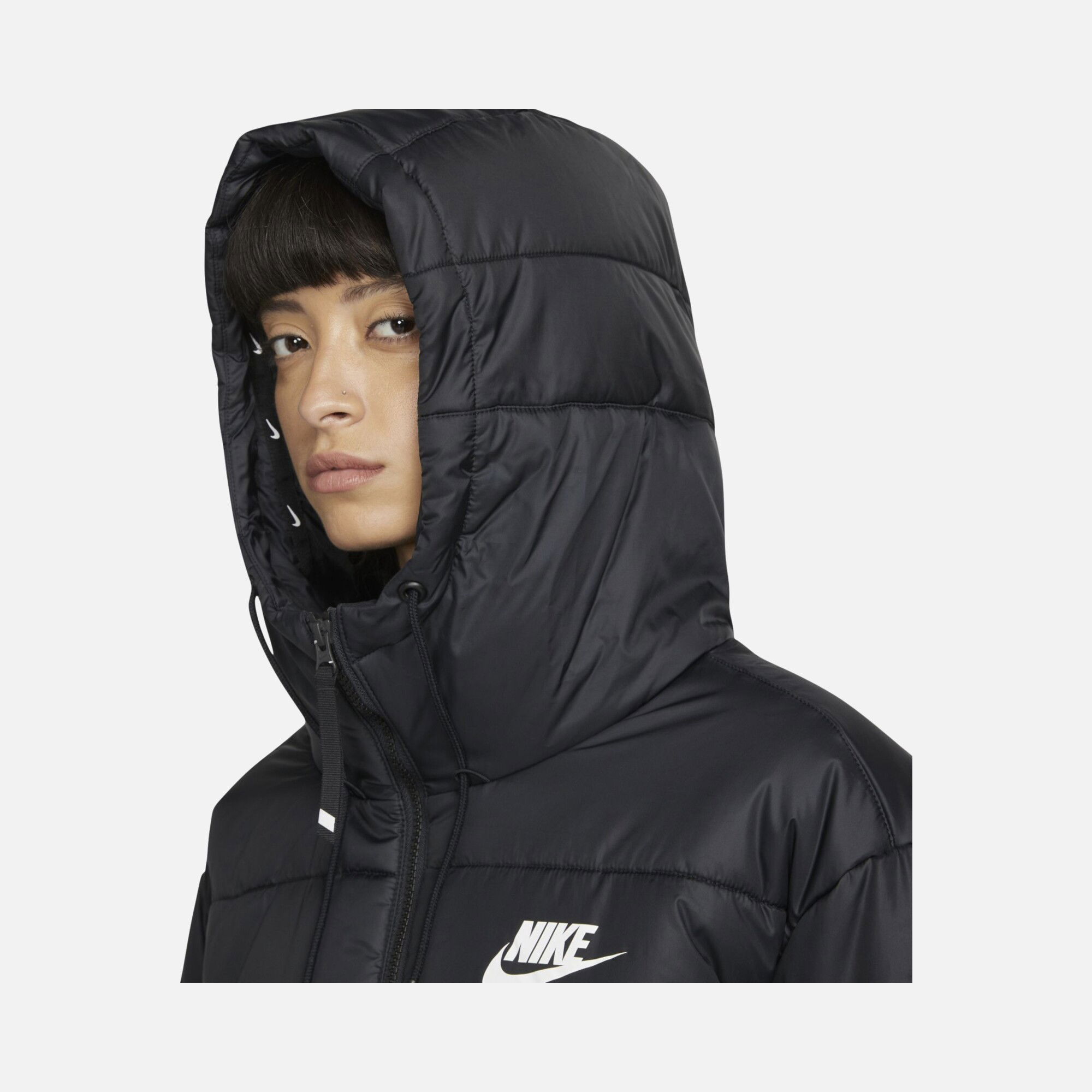 Nike Sportswear Therma-Fit Repel Classic Tape Full-Zip Hoodie Kadın Mont