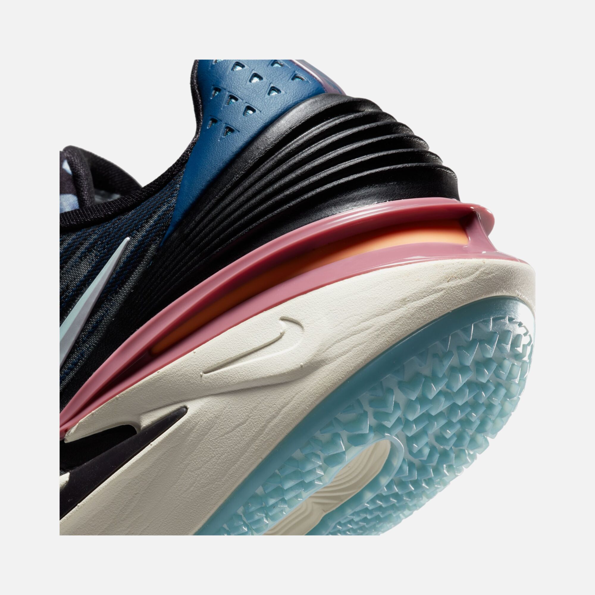 Nike Air Zoom G.T. Cut 2 Erkek Basketbol Ayakkabısı