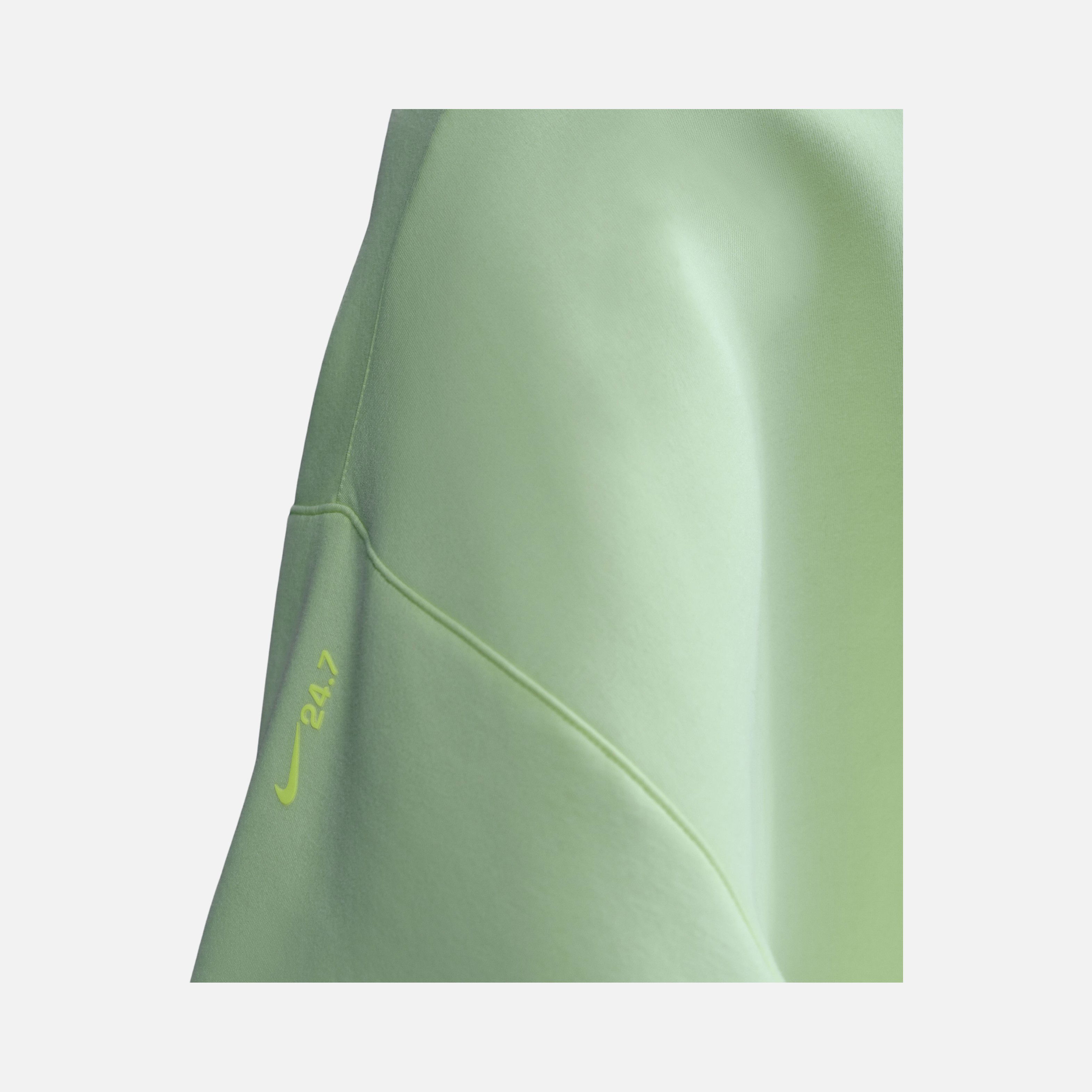 Nike 24.7 Dri-Fit Soft Knit Extra Loose Cut Crew Training Kadın Sweatshirt