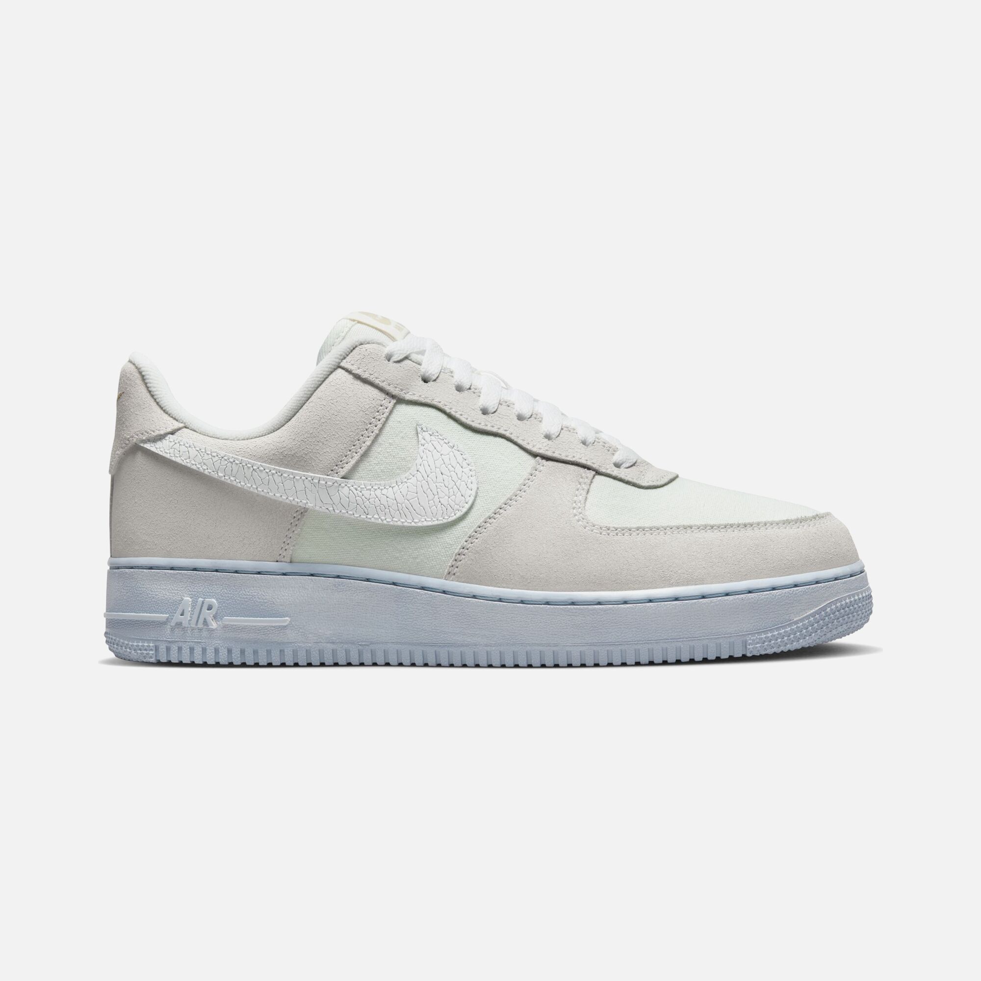 Nike Air Force 1 '07 LV8 EMB Erkek Spor Ayakkabı