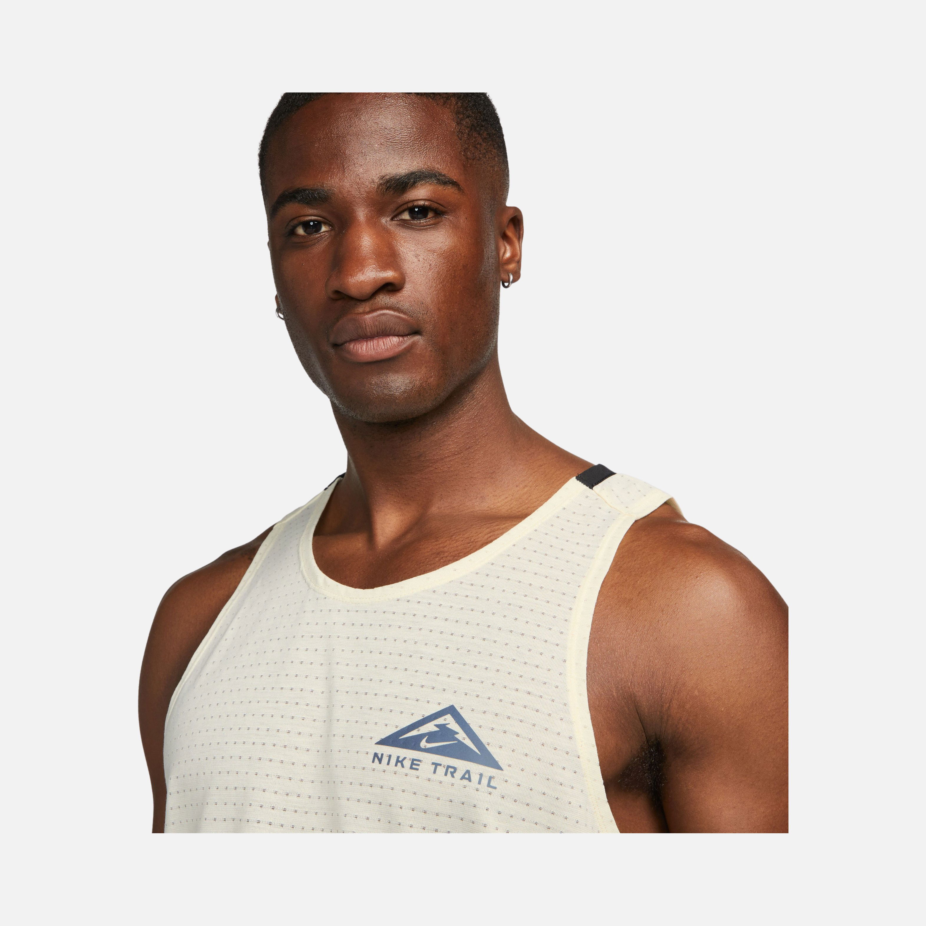 Nike Dri-Fit Trail Solid Running Erkek Atlet