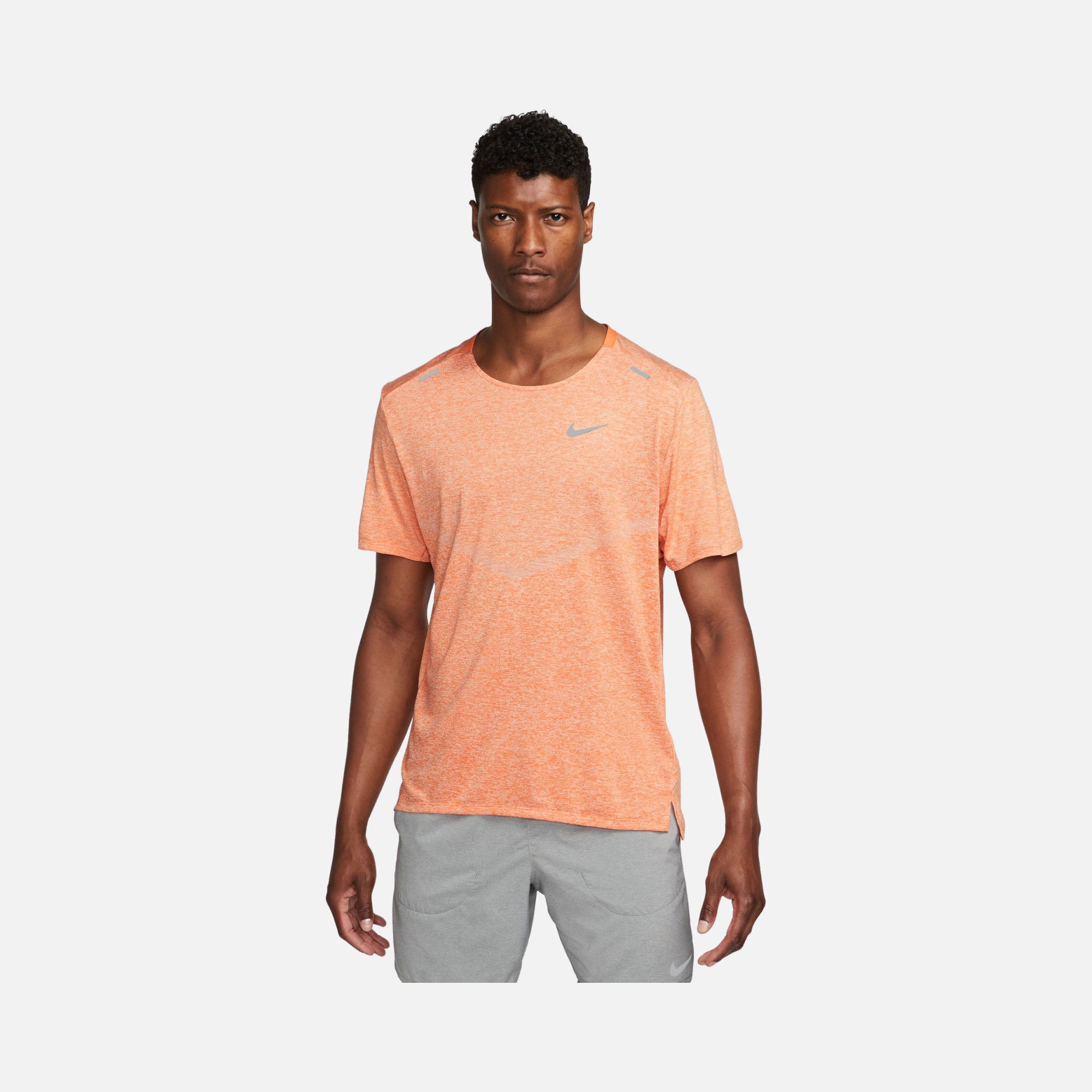 Nike Dri-Fit Rise 365 Short-Sleeve Running Top Erkek Tişört