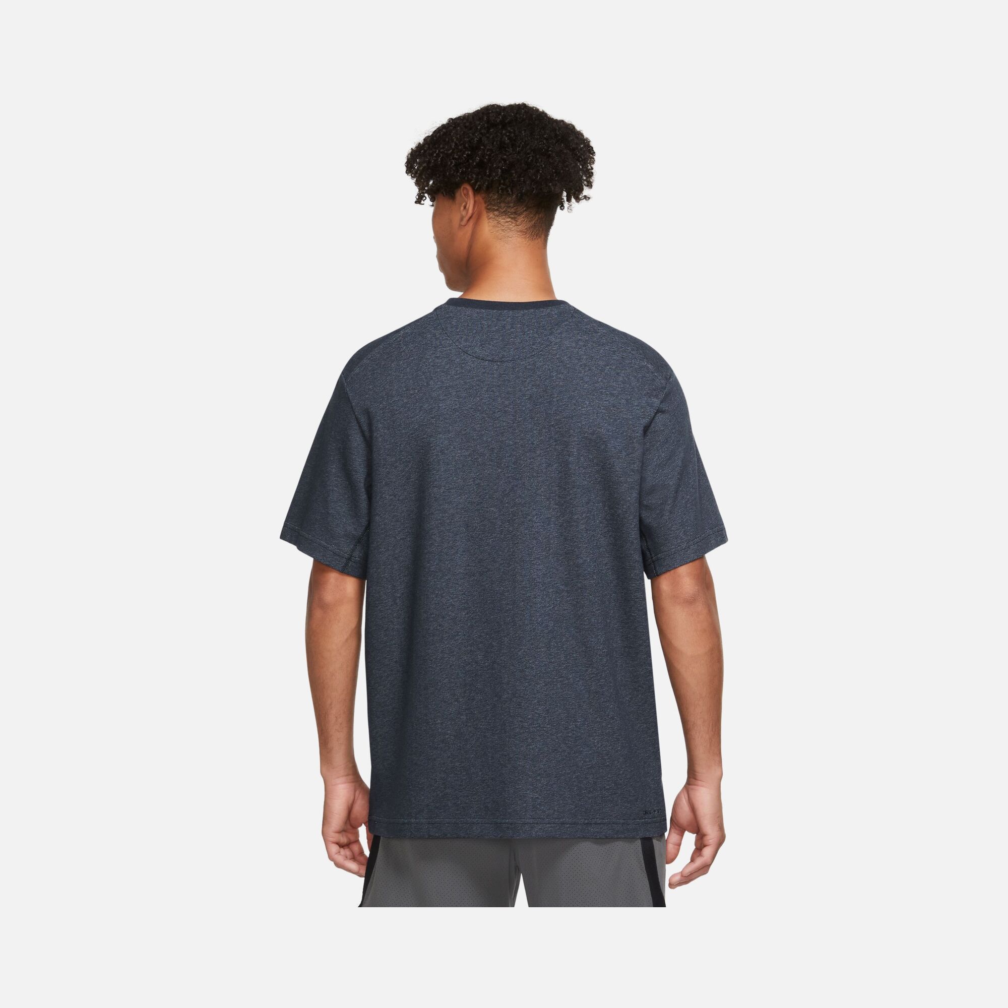 Nike Dri-Fit Primary Statement Versatile Fitness Training Short-Sleeve Erkek Tişört