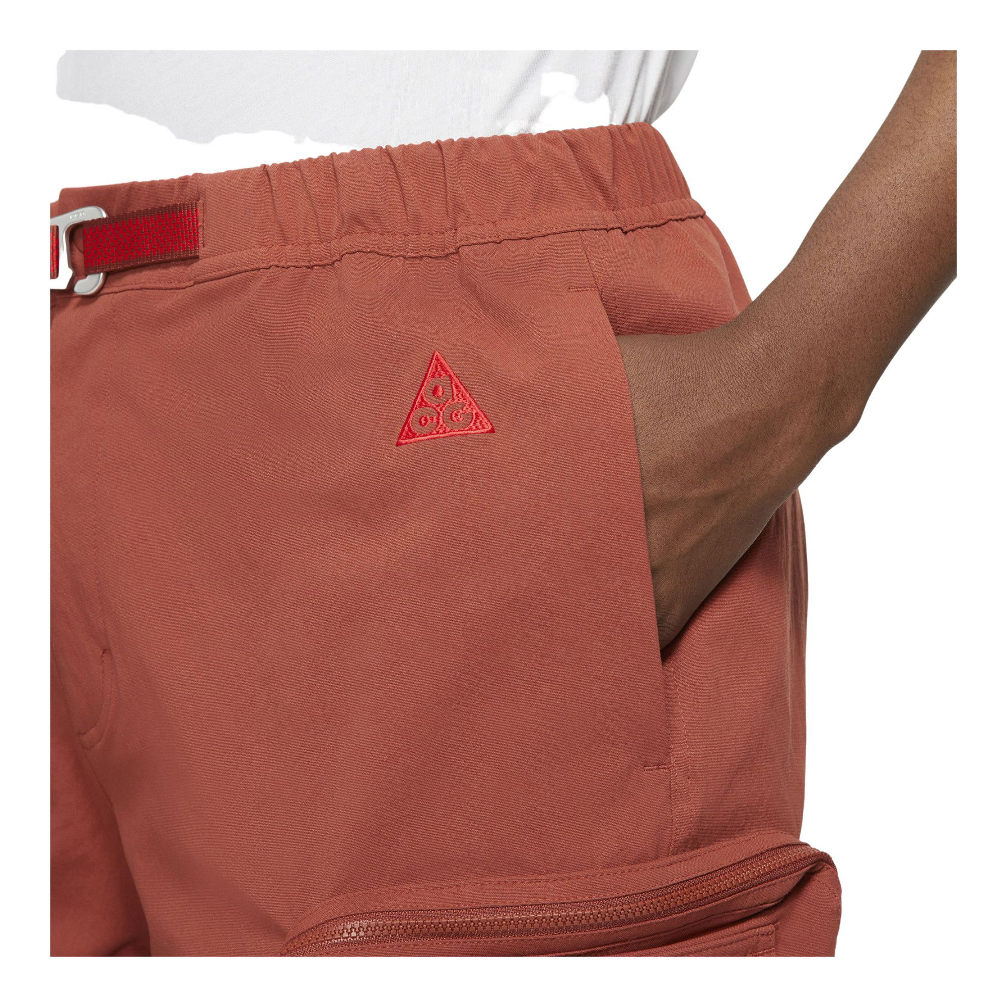 Nike ACG Cargo Erkek Şort