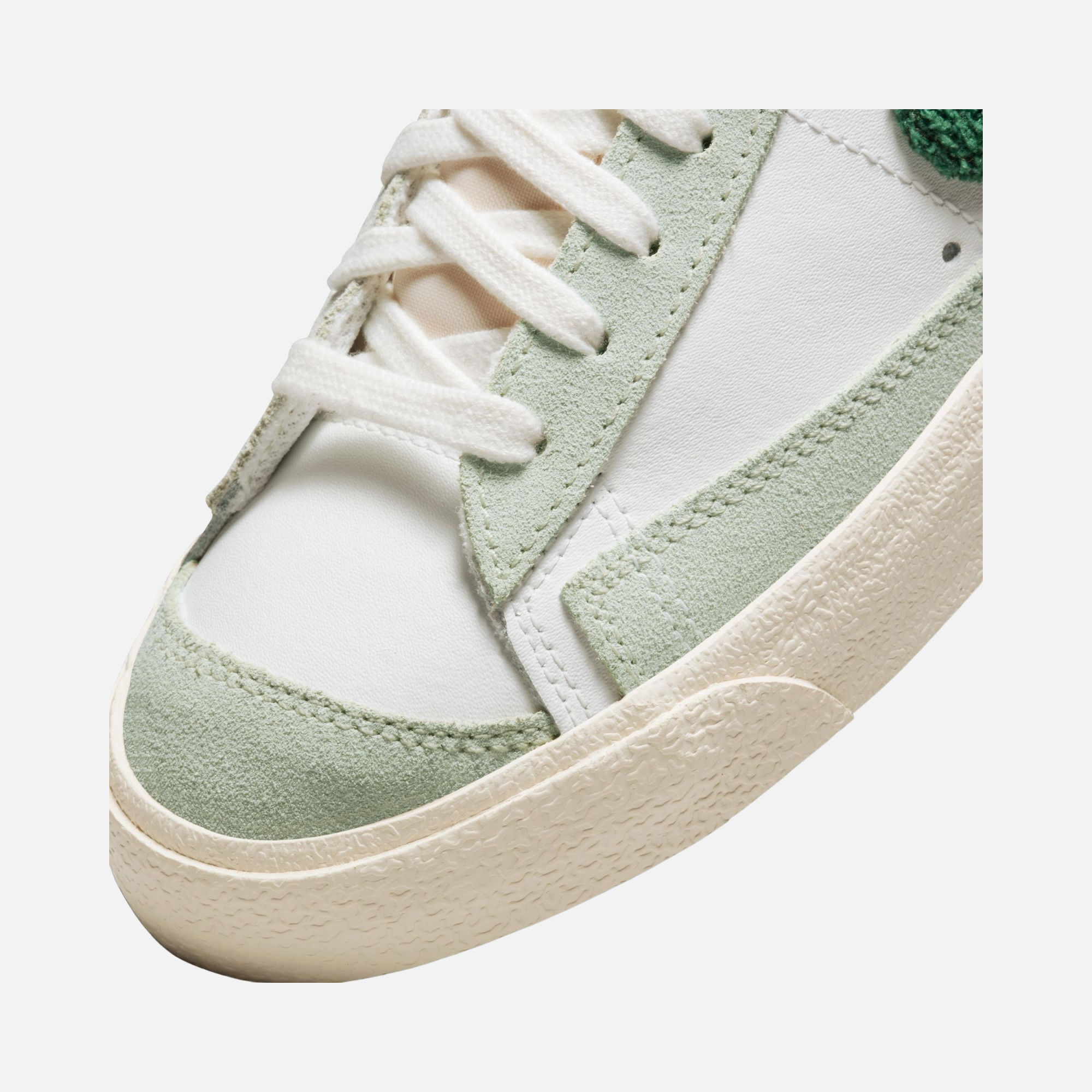 Nike Blazer Mid '77 Vintage Kadın Spor Ayakkabı