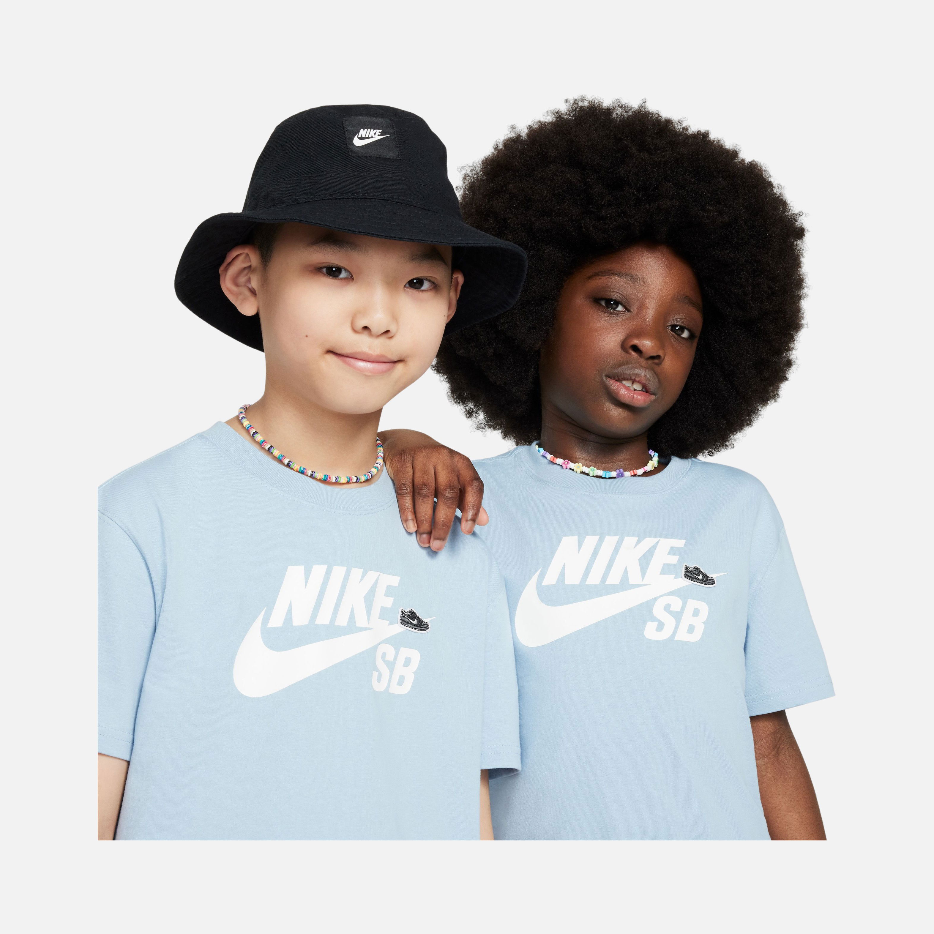 Nike Sportswear SB Logo Graphic Short-Sleeve Çocuk Tişört