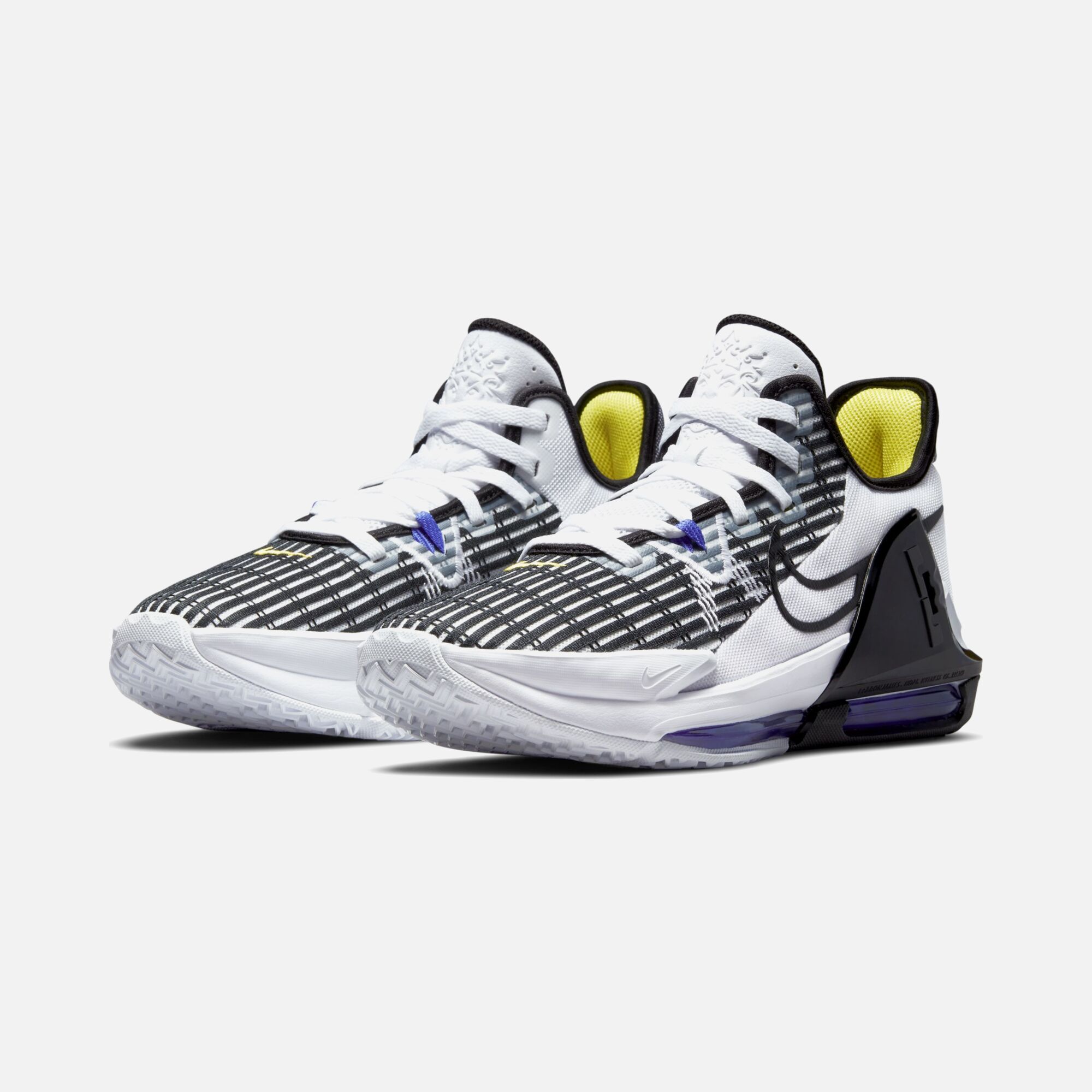 Nike LeBron James Witness VI Erkek Basketbol Ayakkabısı