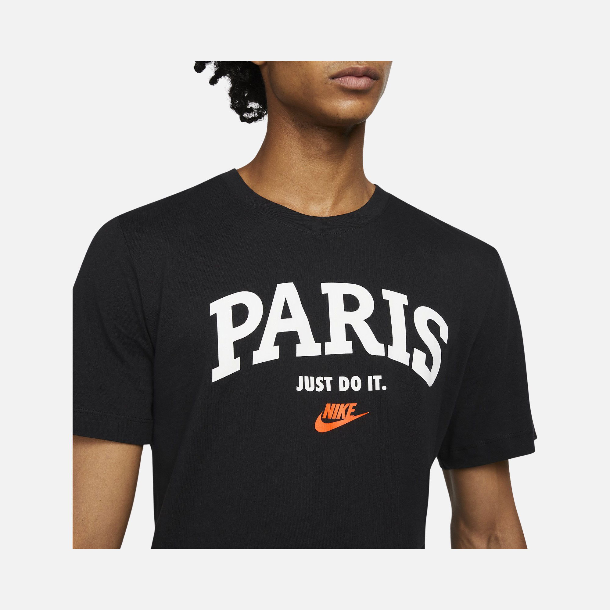 Nike Sportswear City Paris Graphic Short-Sleeve Erkek Tişört