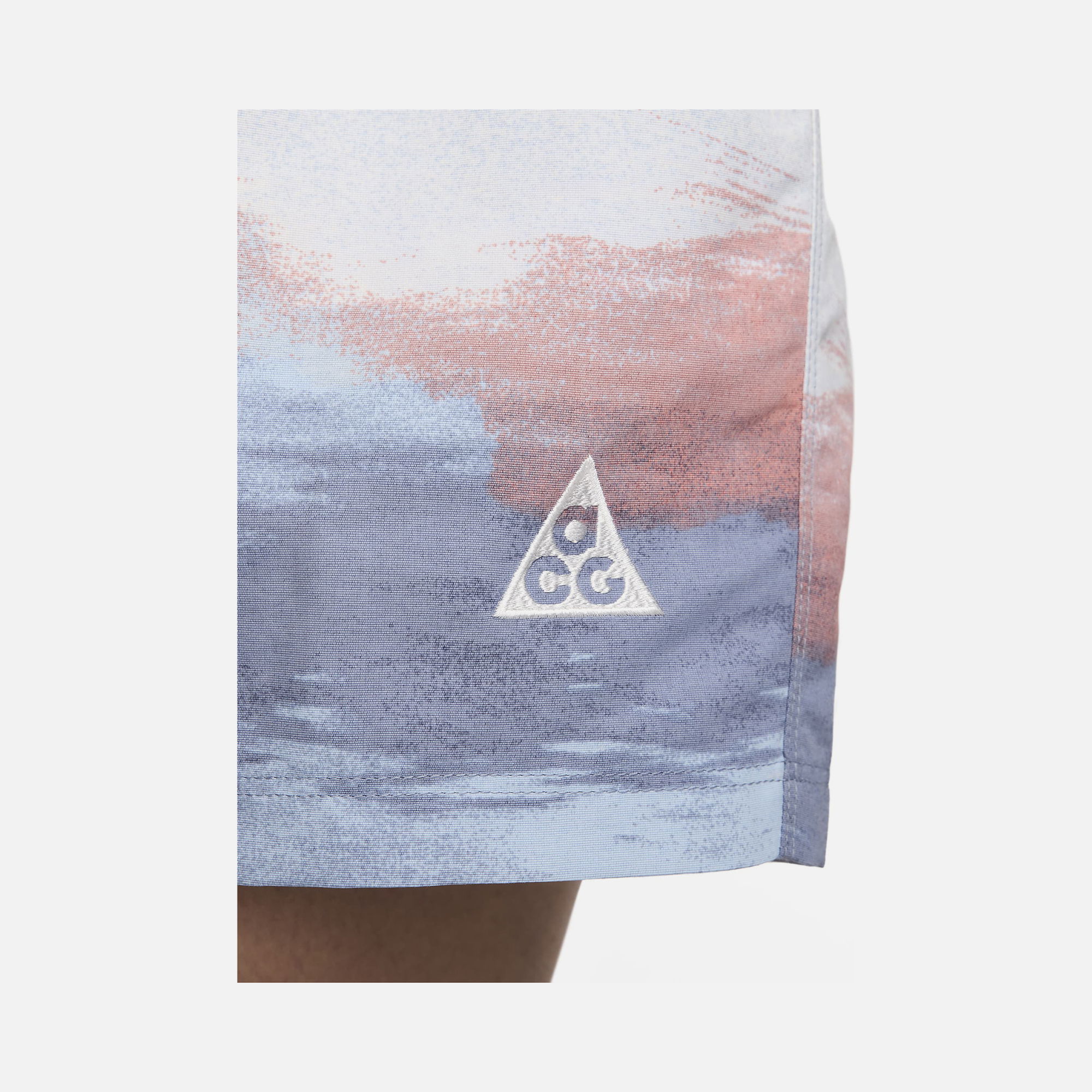 Nike Sportswear ACG High-Waisted Kadın Şort