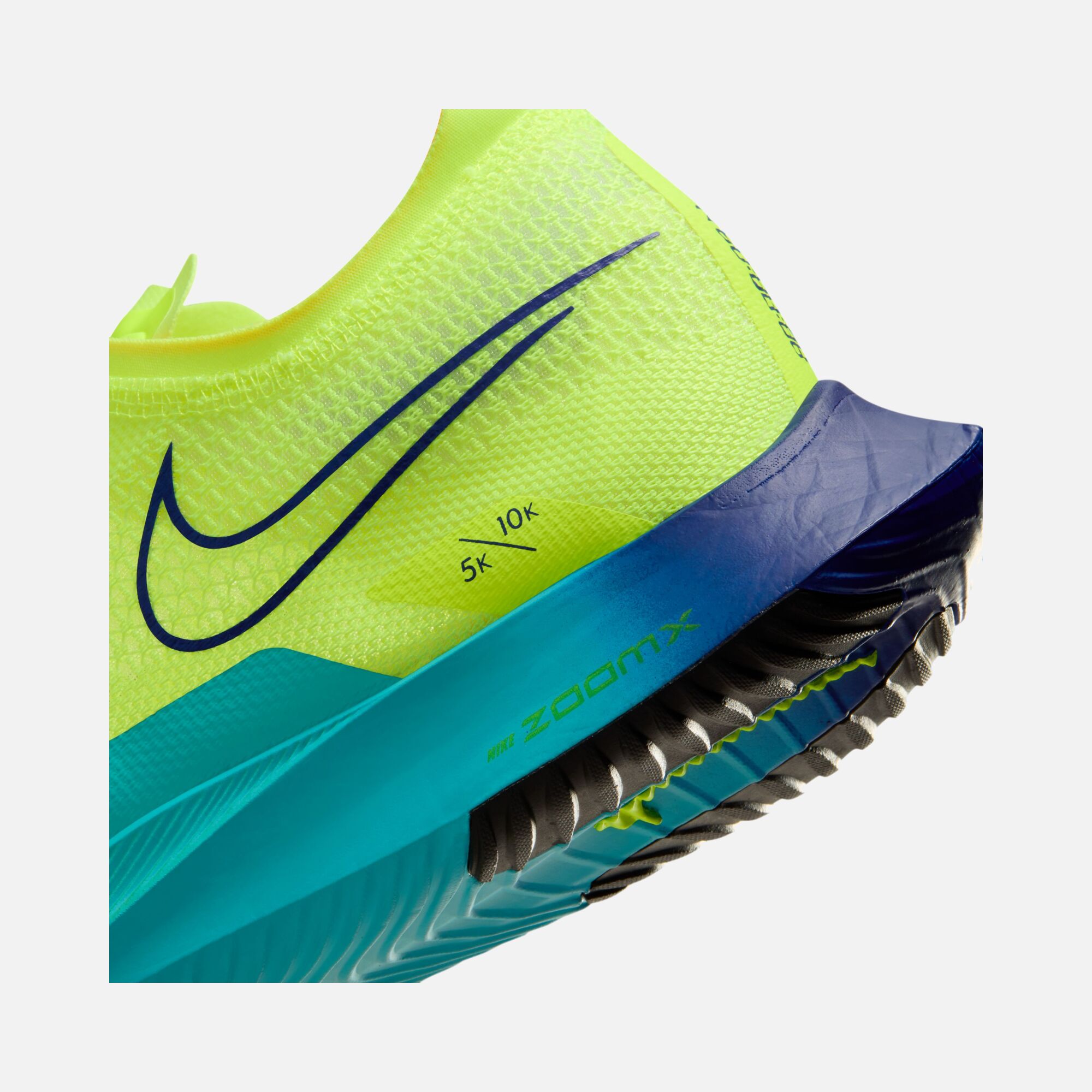 Nike ZoomX Streakfly Road Racing Erkek Spor Ayakkabı