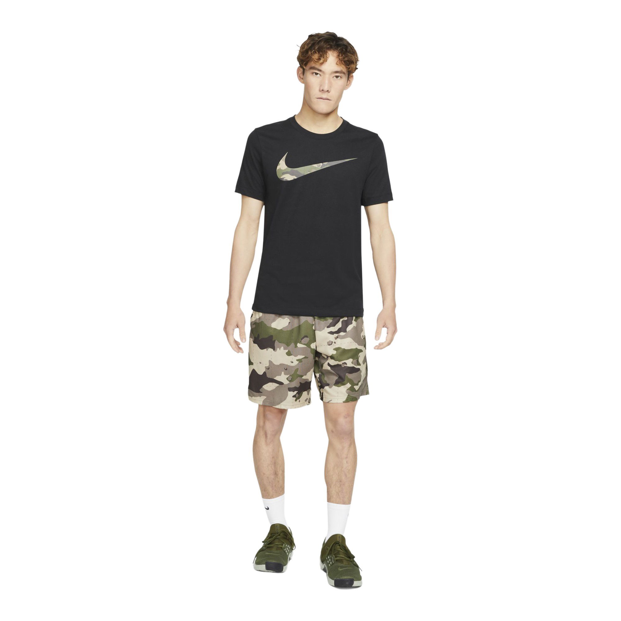 Nike Dri-Fit Camouflage Graphic Training Short-Sleeve Erkek Tişört