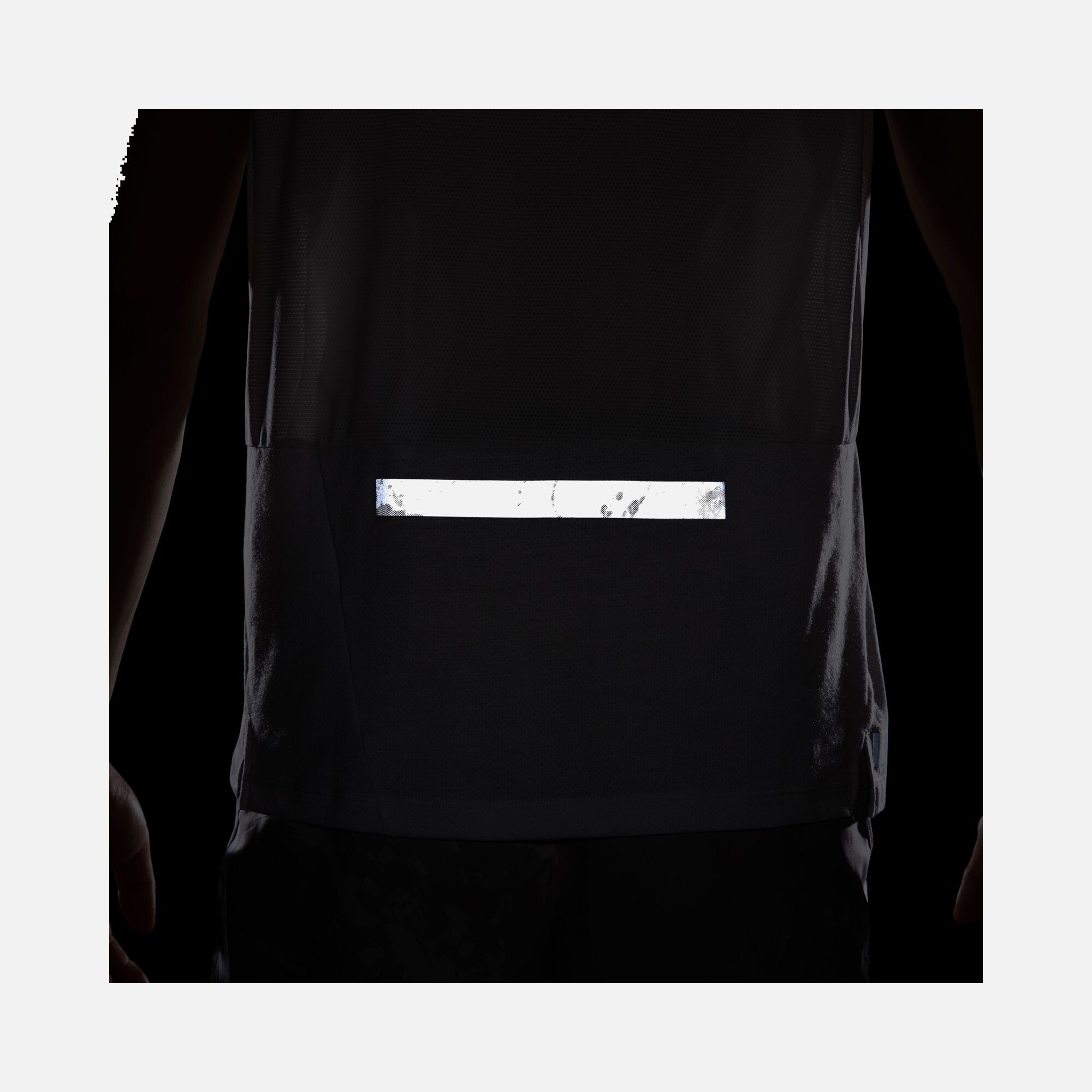 Nike Dri-Fit Run Division Rise 365 Sleeveles Erkek Atlet