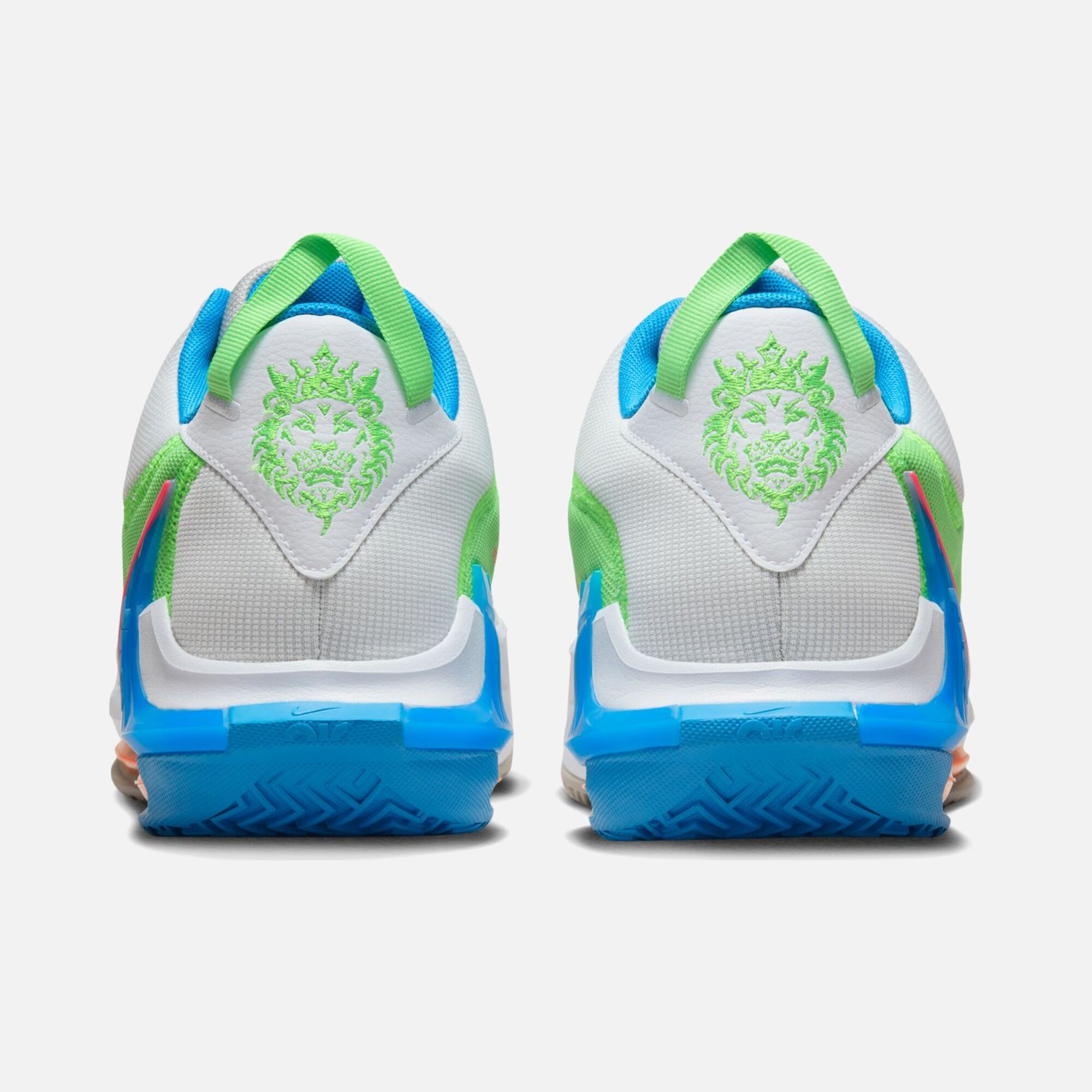 Nike LeBron James Witness VII Erkek Basketbol Ayakkabısı