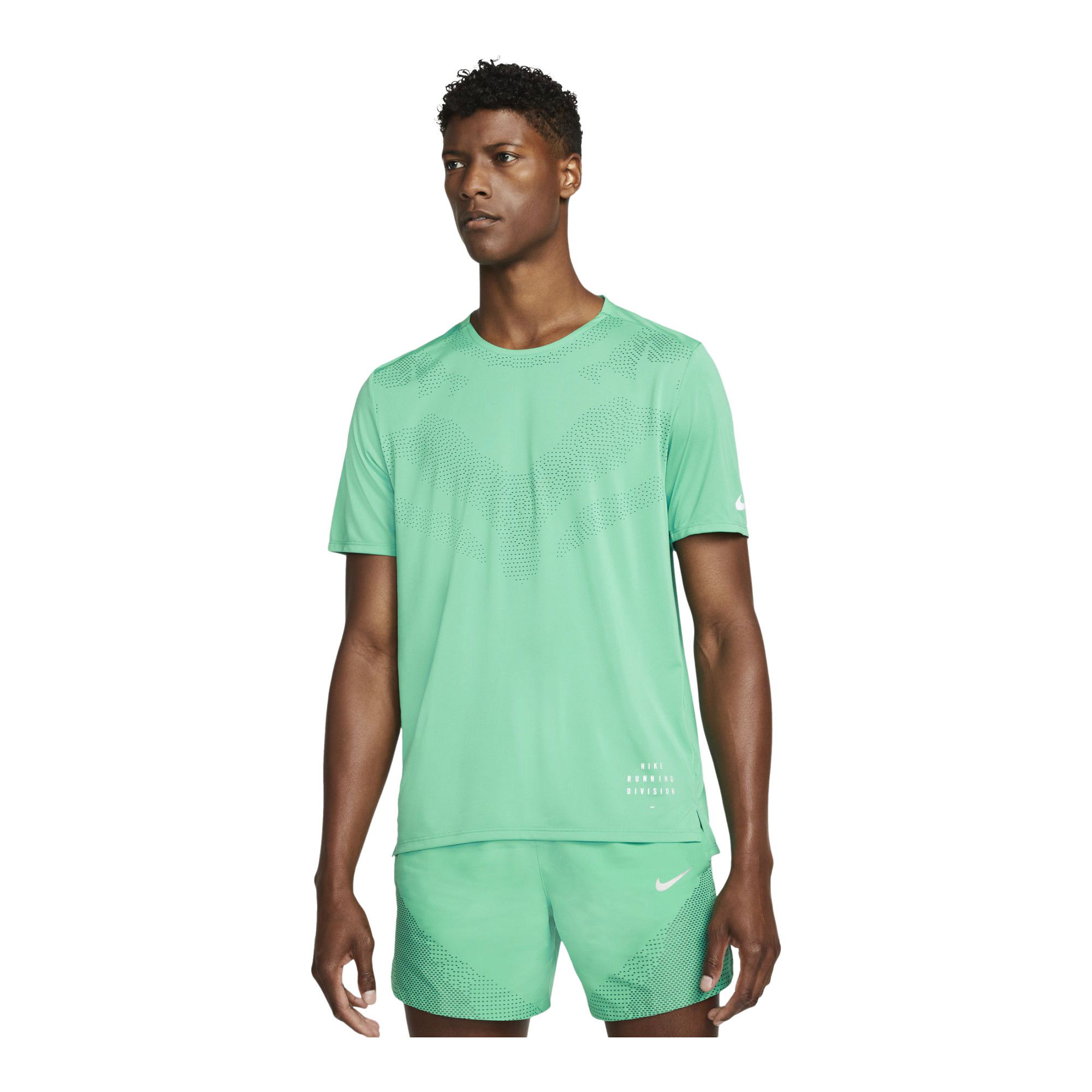 Nike Dri-Fit Run Division Rise 365 FW21 Short-Sleeve Erkek Tişört